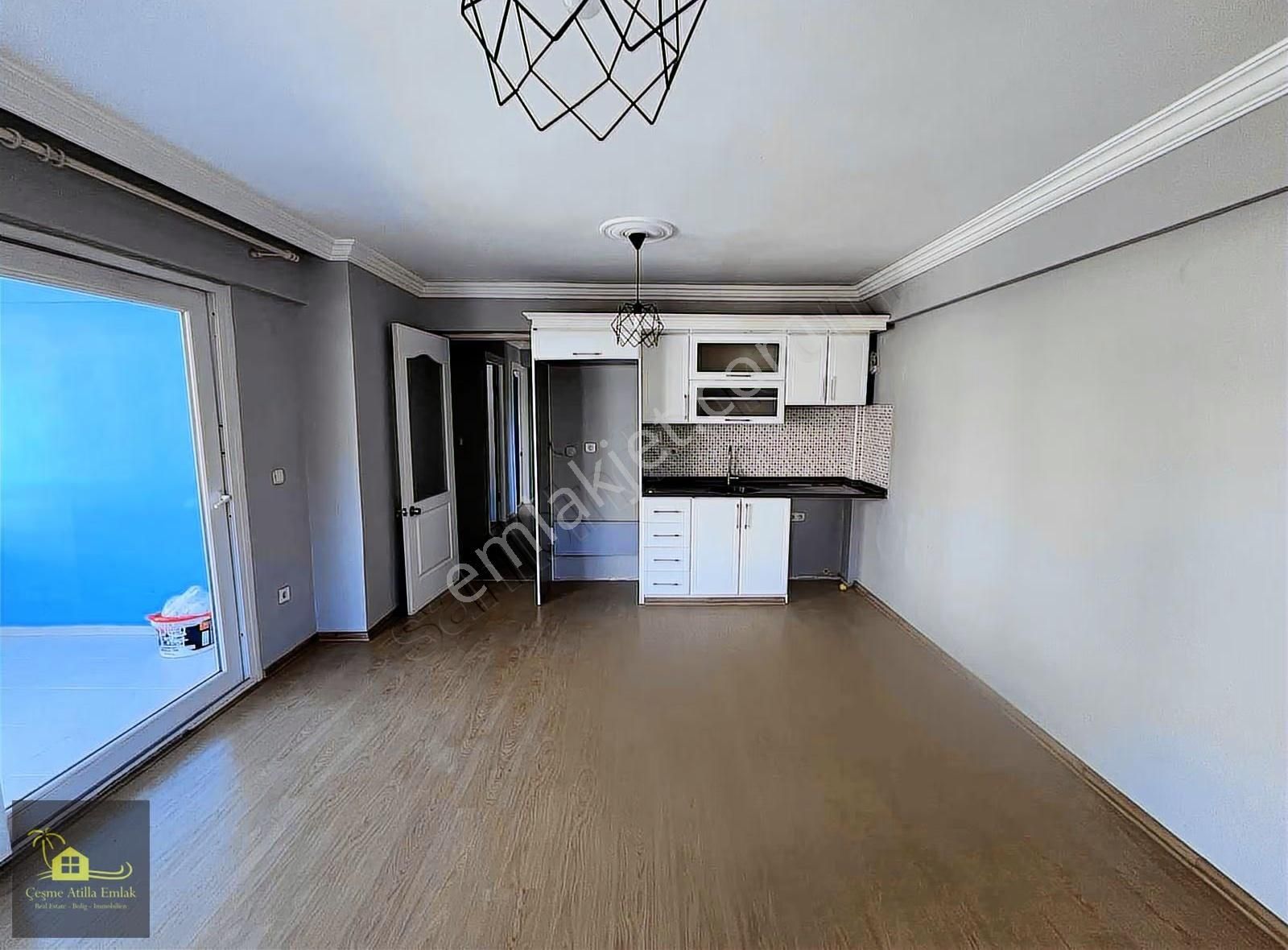 Çeşme'de Yıllık Kiralık Ay Ödemeli 3+1 Boş Ara Kat Daire - Görsel 10