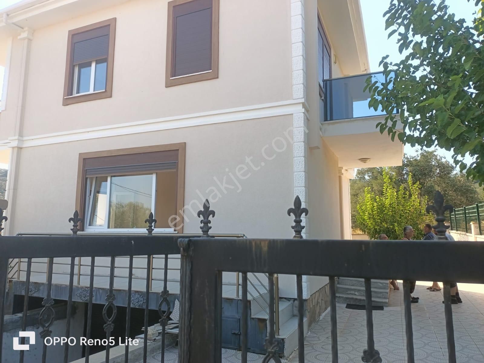Balıkesir Edremit Güre İskele De 4+1 Satılık Villa - Görsel 2
