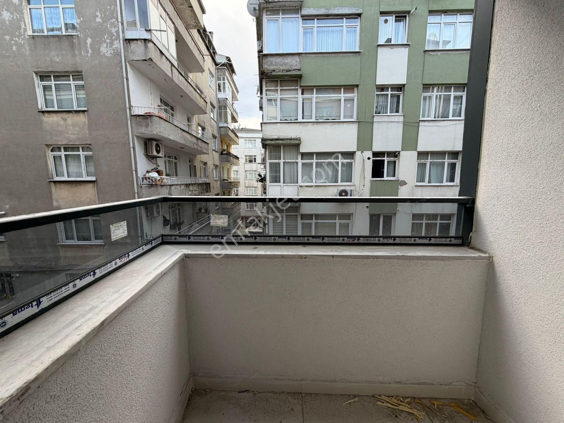 İstanbul House'dan Bahçelievler'de Sıfır Binada 3+1 Ara Kat - Görsel 5