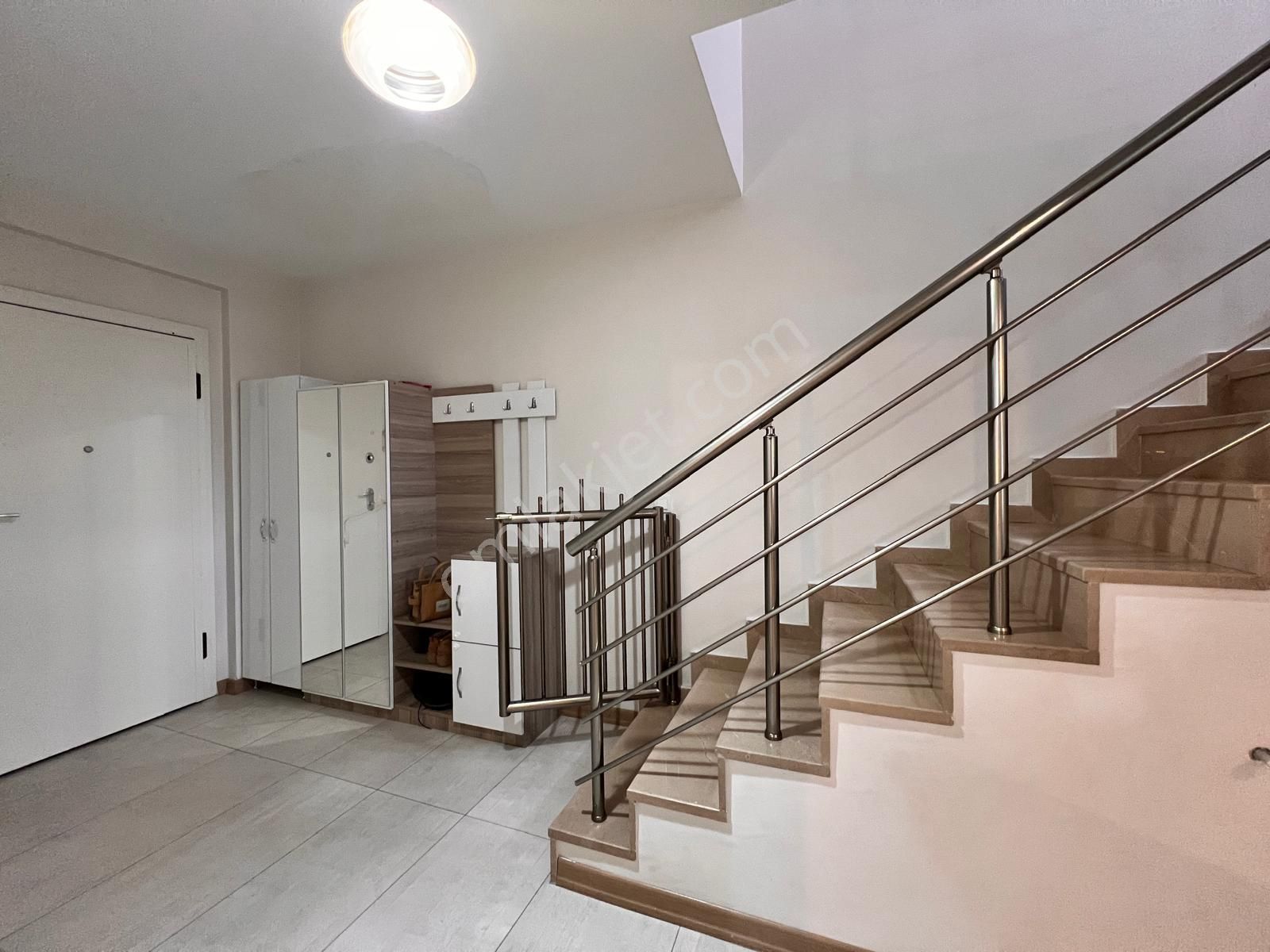 Marmaris Merkezde Eşyalı 3+1 Dubleks | Geniş, Aydınlık, Kaçırılmayacak Fırsat - Görsel 10