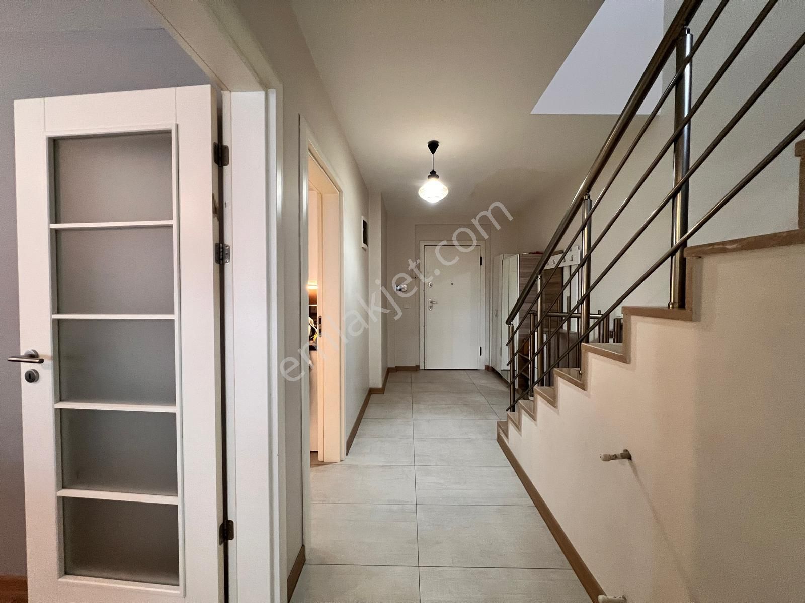 Marmaris Merkezde Eşyalı 3+1 Dubleks | Geniş, Aydınlık, Kaçırılmayacak Fırsat - Görsel 11