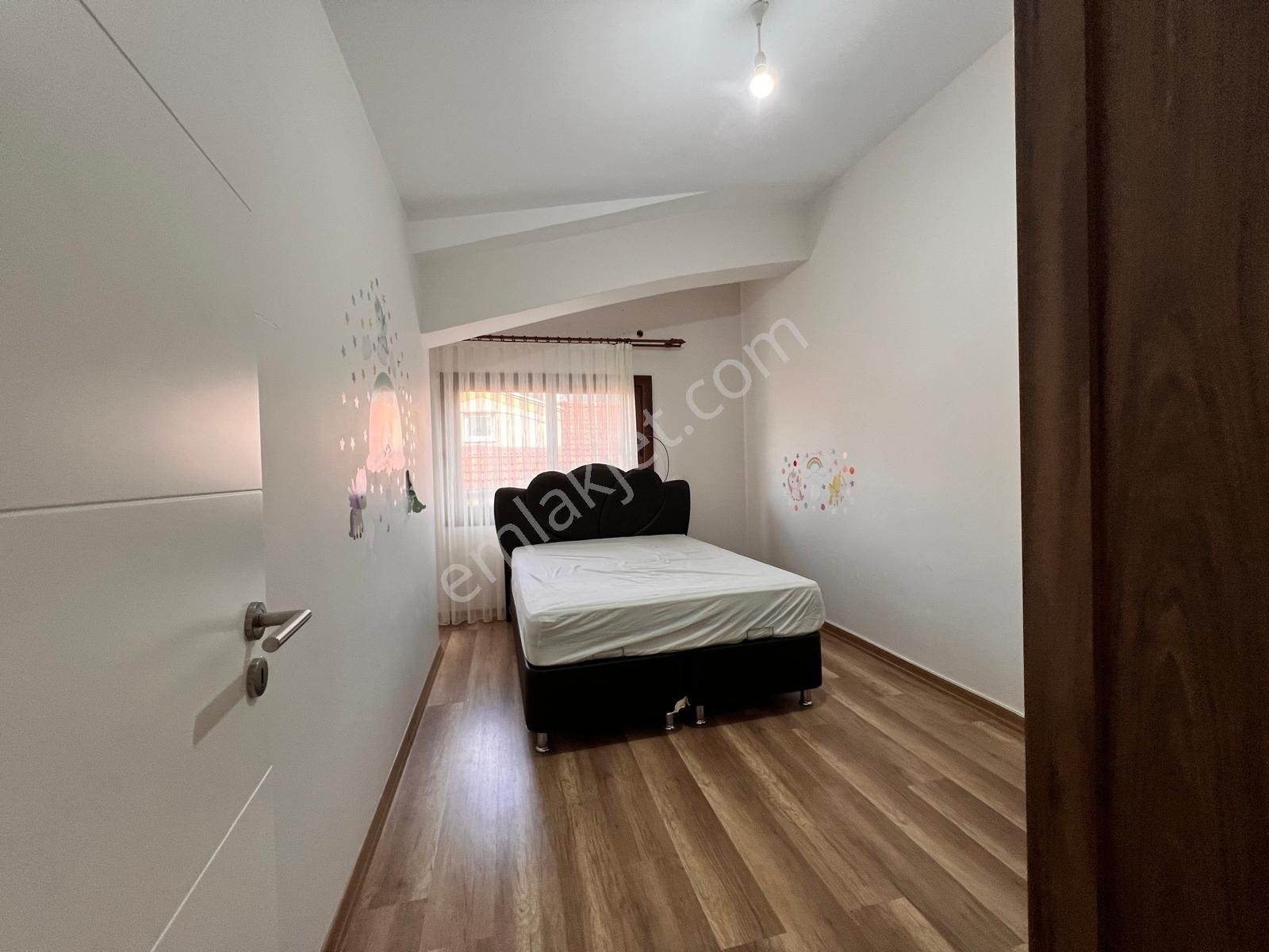 Marmaris Merkezde Eşyalı 3+1 Dubleks | Geniş, Aydınlık, Kaçırılmayacak Fırsat - Görsel 18