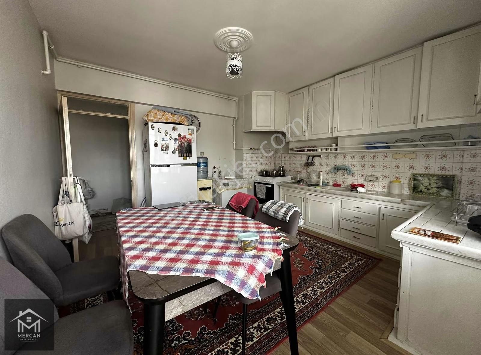 Mercan'dan Kuşpınar Mevki 125 M2 2+1 Satılık Fırsat Daire !!