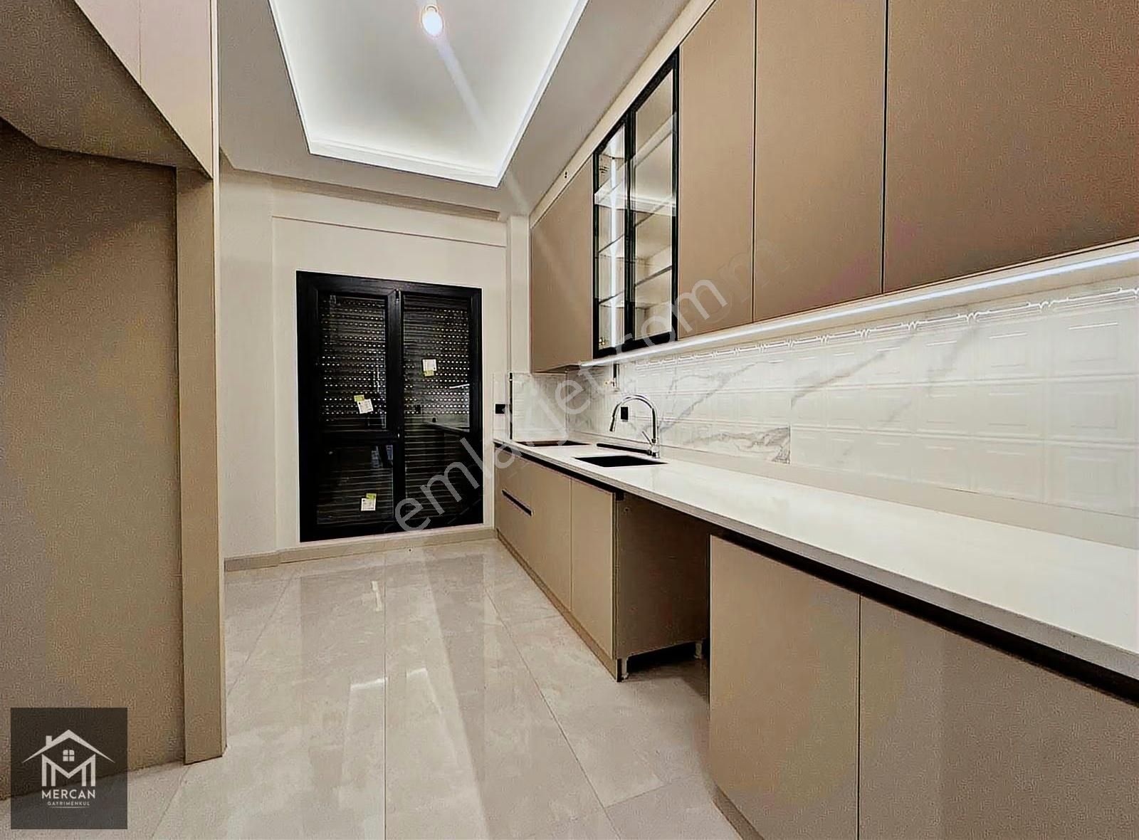 Mercan'dan Yenişafak Mevki Seçkin Mimariye Sahip Sıfır 2+1 Daire - Görsel 21