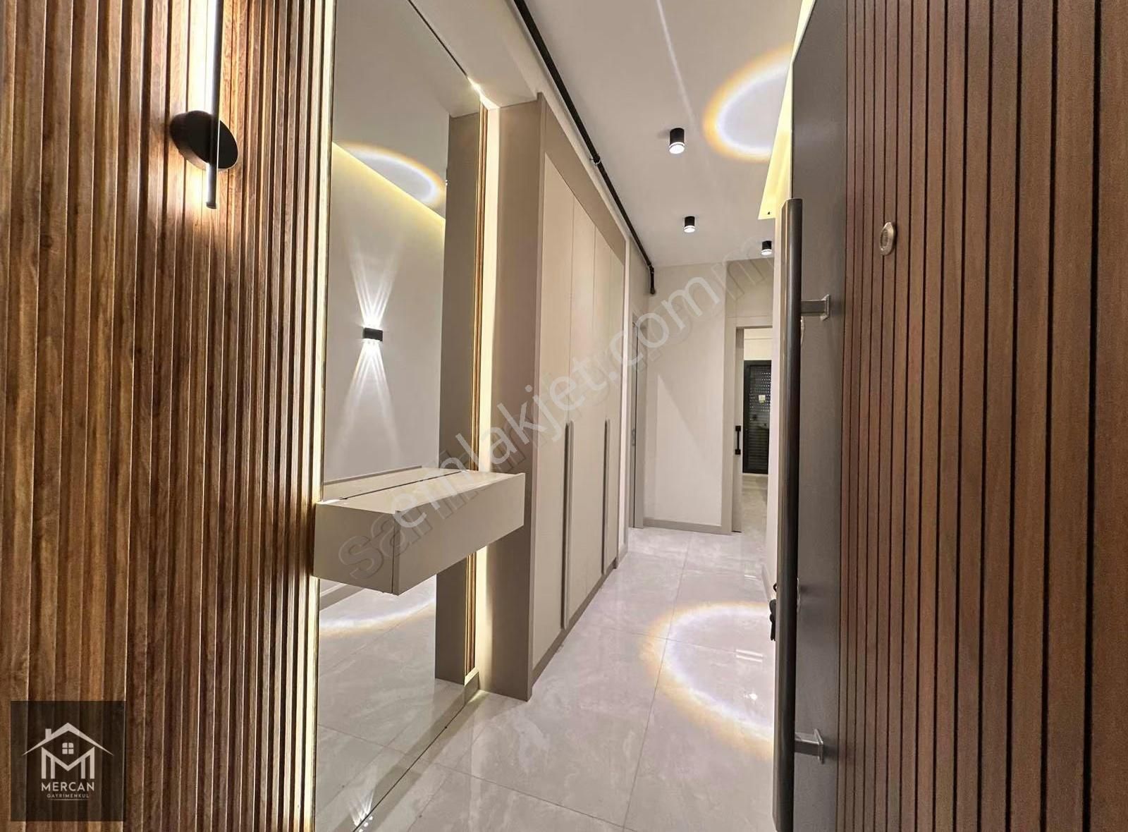 Mercan'dan Yenişafak Mevki Seçkin Mimariye Sahip Sıfır 2+1 Daire - Görsel 12