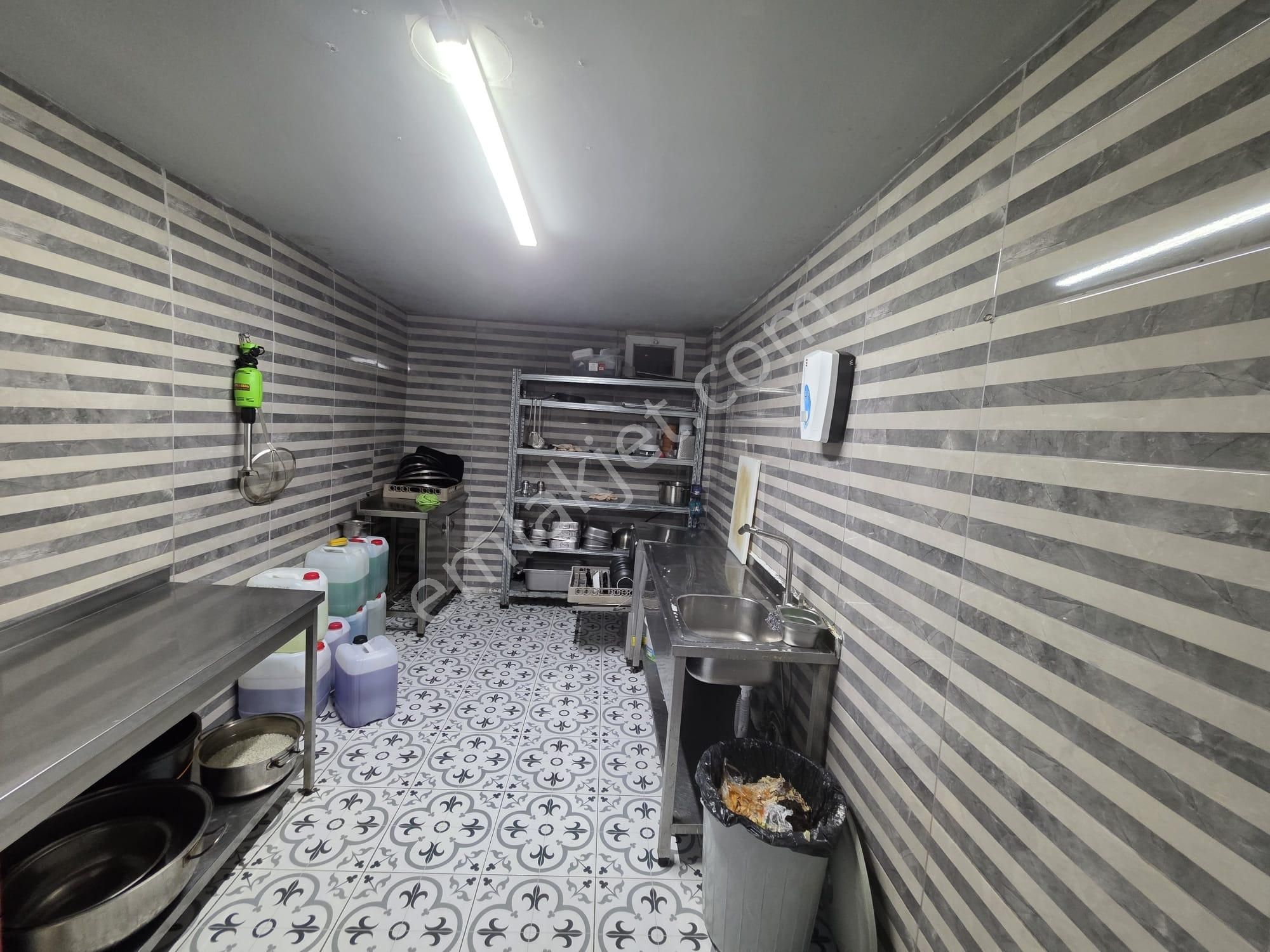 Üsküdar Merkezde Devren Kiralık Pilav Salonu Belediye Ve Avm Yanı İşlek Cadde - Görsel 18