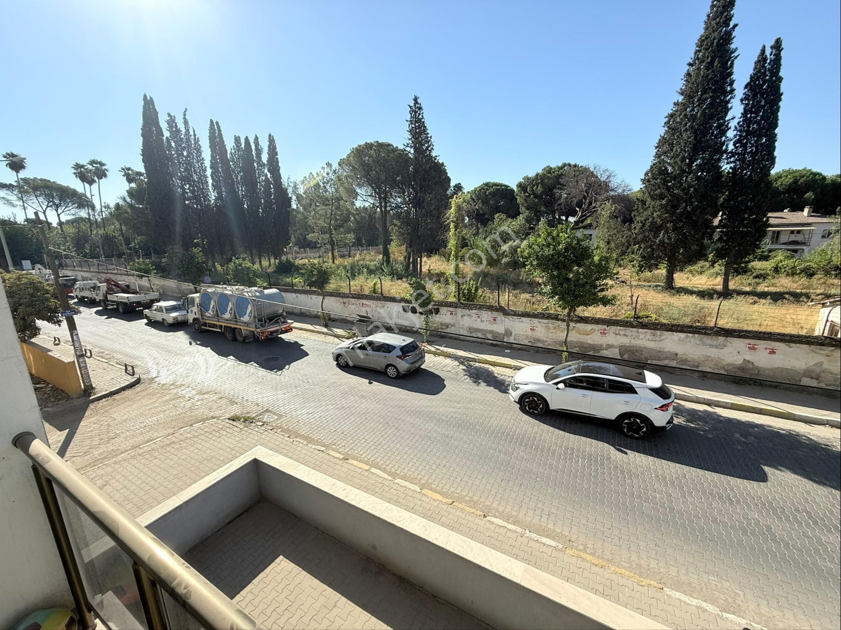 Lider' Den Sümer Mahallesi Cadde Üzeri Köşebaşı 1+1 Daire - Görsel 9