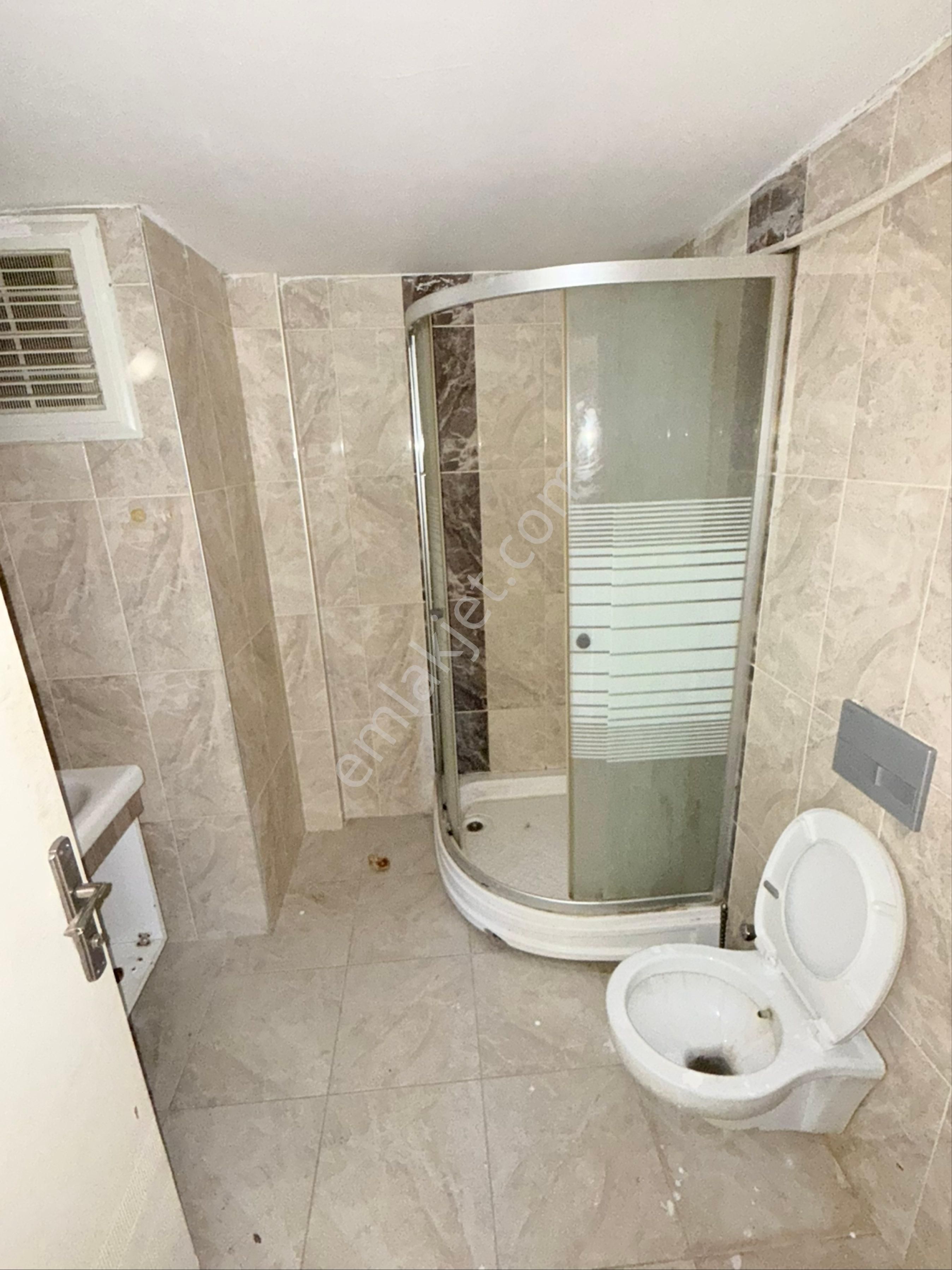 Lider' Den Sümer Mahallesi Cadde Üzeri Köşebaşı 1+1 Daire - Görsel 5