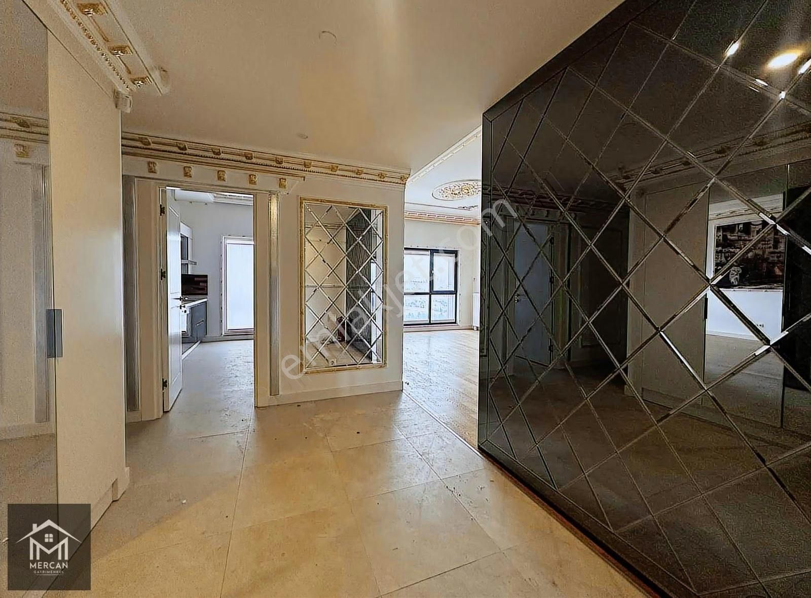 Mercan'dan Sinpaş Aqua City Ayrıcalıklı Yaşam Lüks 2.5+1 Daire !