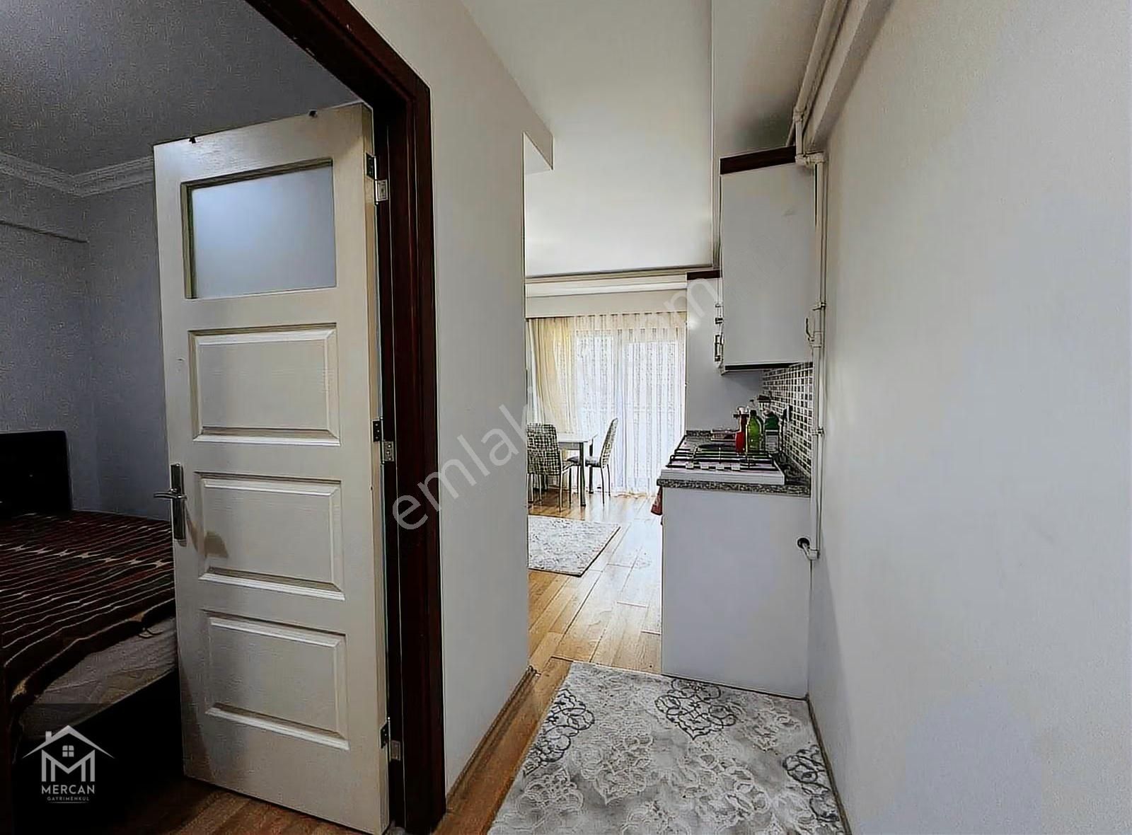 Mercan'dan Forum Çamlık Avm Mevki 1+1 Eşyalı,balkonlu Apart !! - Görsel 3