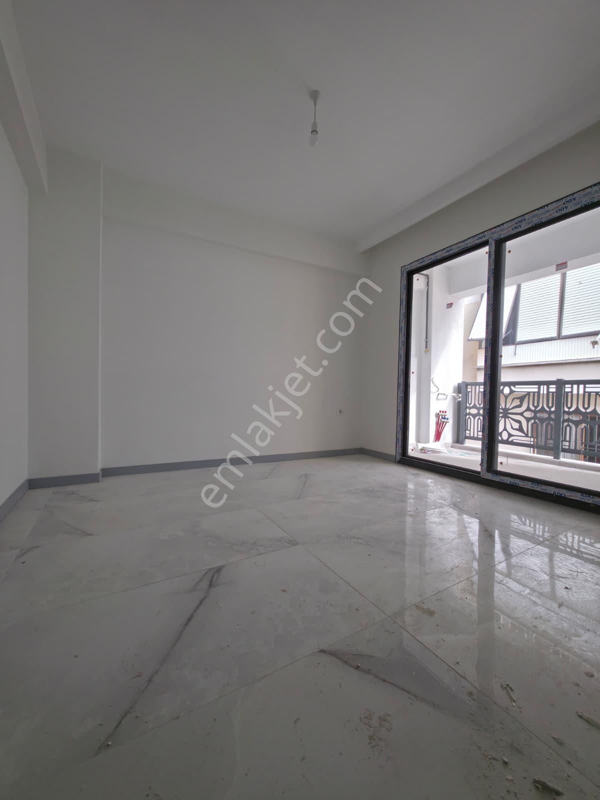Balkonlu Sıfır Geniş Kullanışlı 2+1 Satılık Suit Apart - Görsel 2