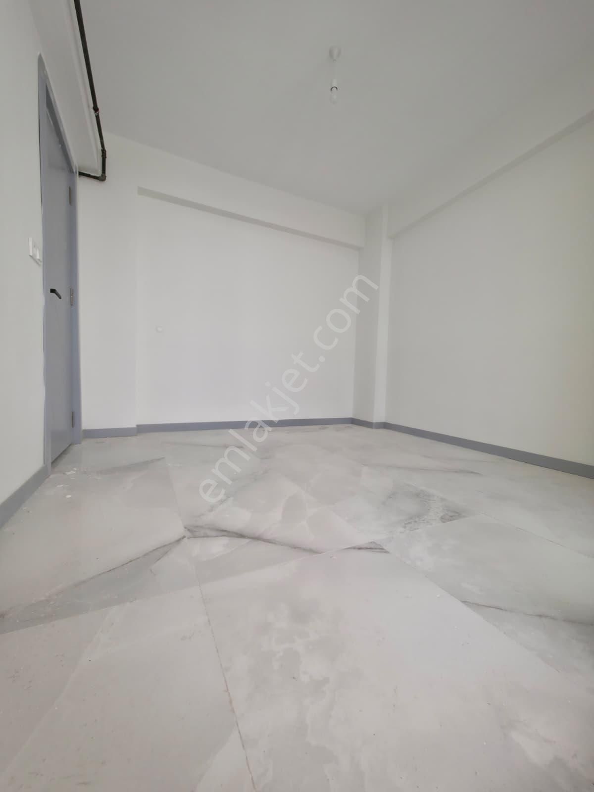 Balkonlu Sıfır Geniş Kullanışlı 2+1 Satılık Suit Apart - Görsel 16