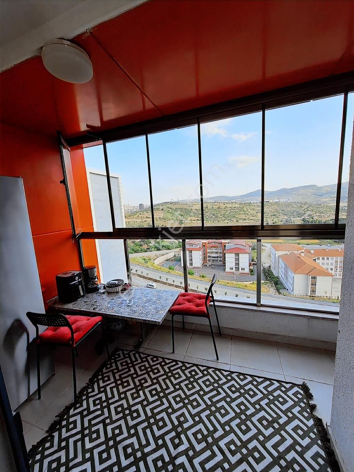 Vadikent Sitesinde Harika Manzaralı Fırsat Dairesi - Görsel 24