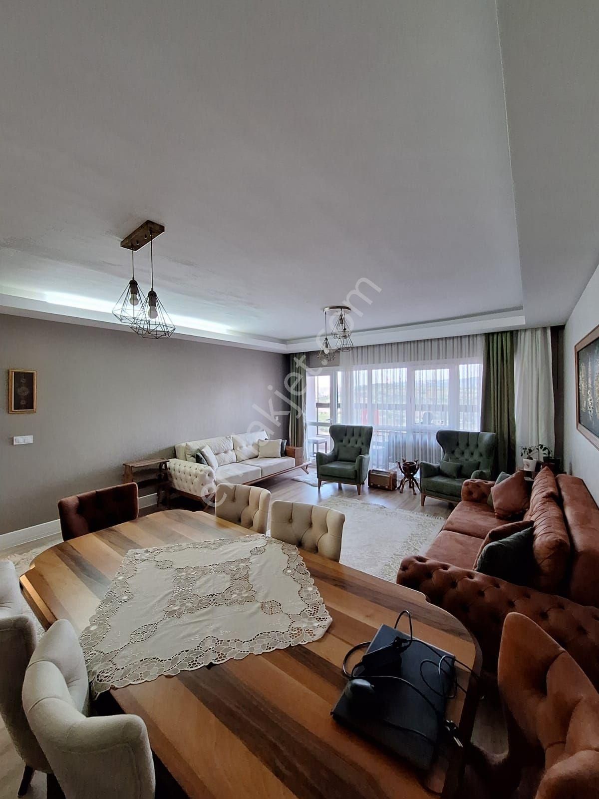 Vadikent Sitesinde Harika Manzaralı Fırsat Dairesi - Görsel 32