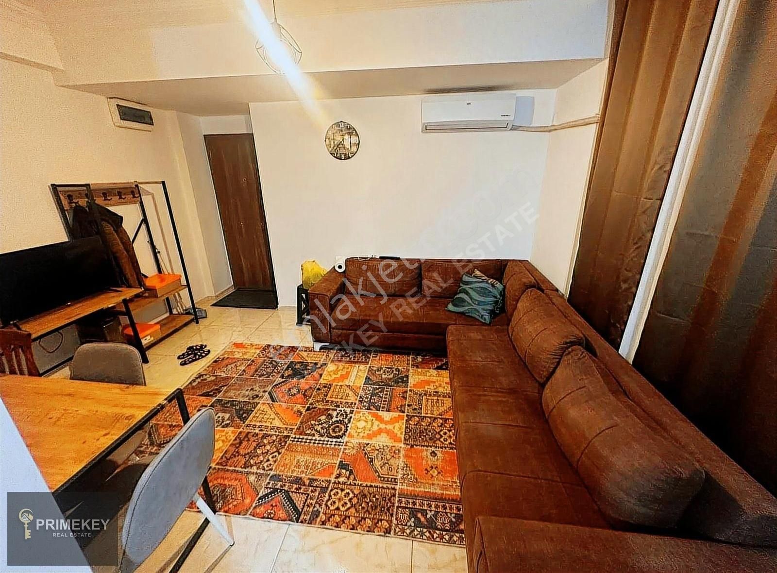 Yenidoğan Tranvay Dibi Arakat Eşyalı 1+1 Daire - Görsel 4