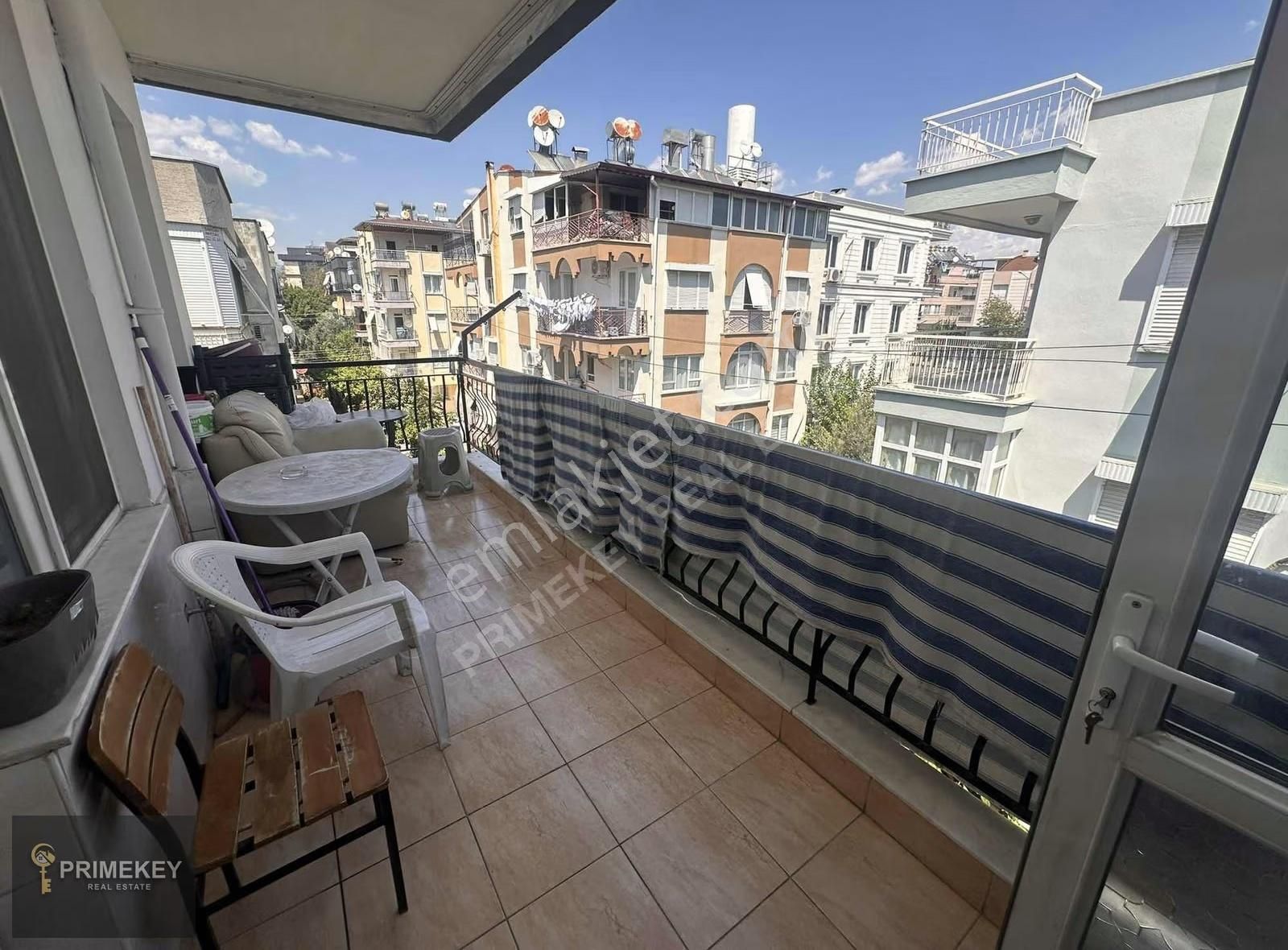 Yeşilyurt Mah. Geniş Kullanışlı Cadde Yakını 2+1 Fırsat Daire - Görsel 4