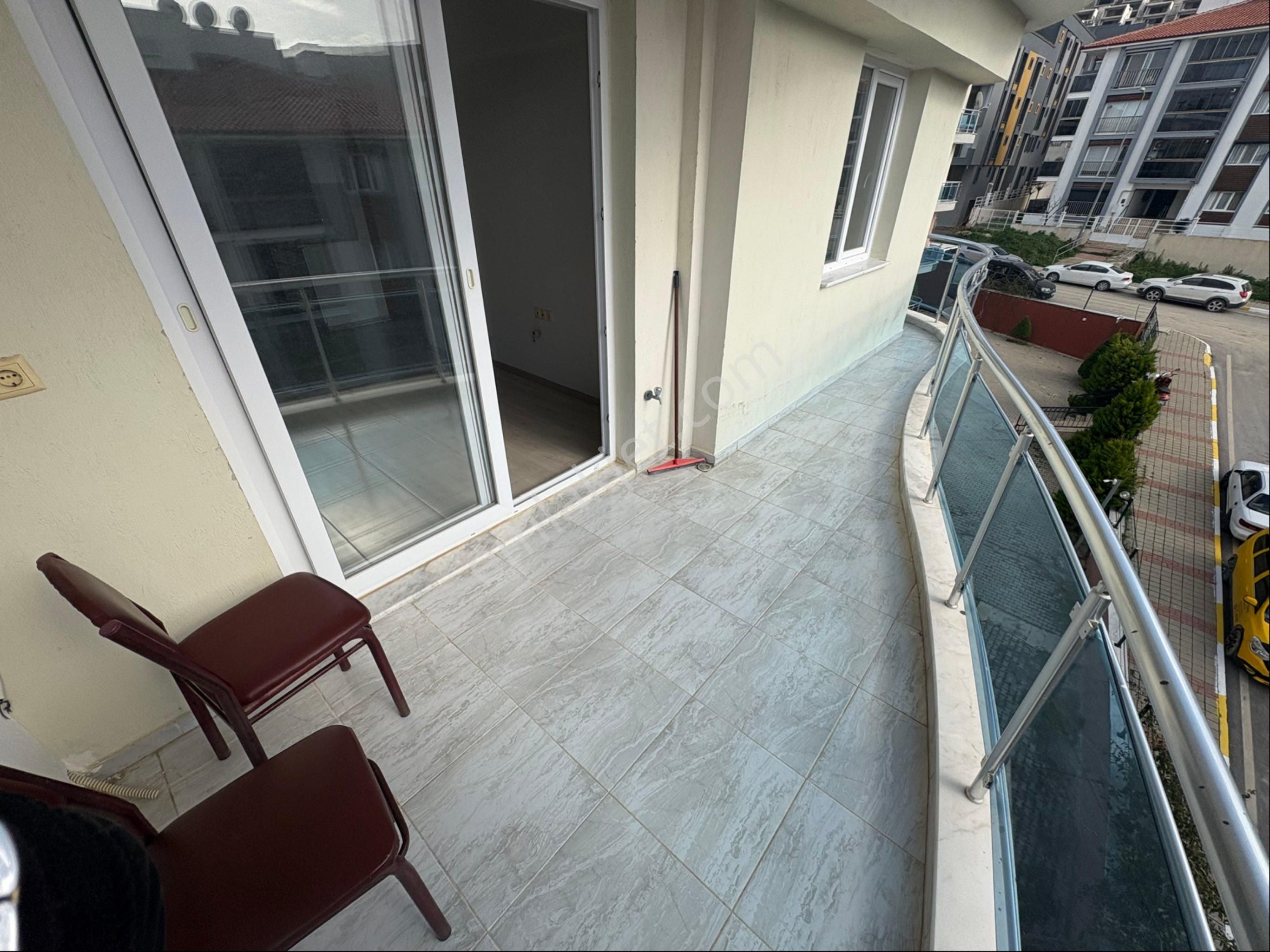 Havuzlu Güzel Peyzajlı Sitede Kiralık 2+1 - Görsel 7