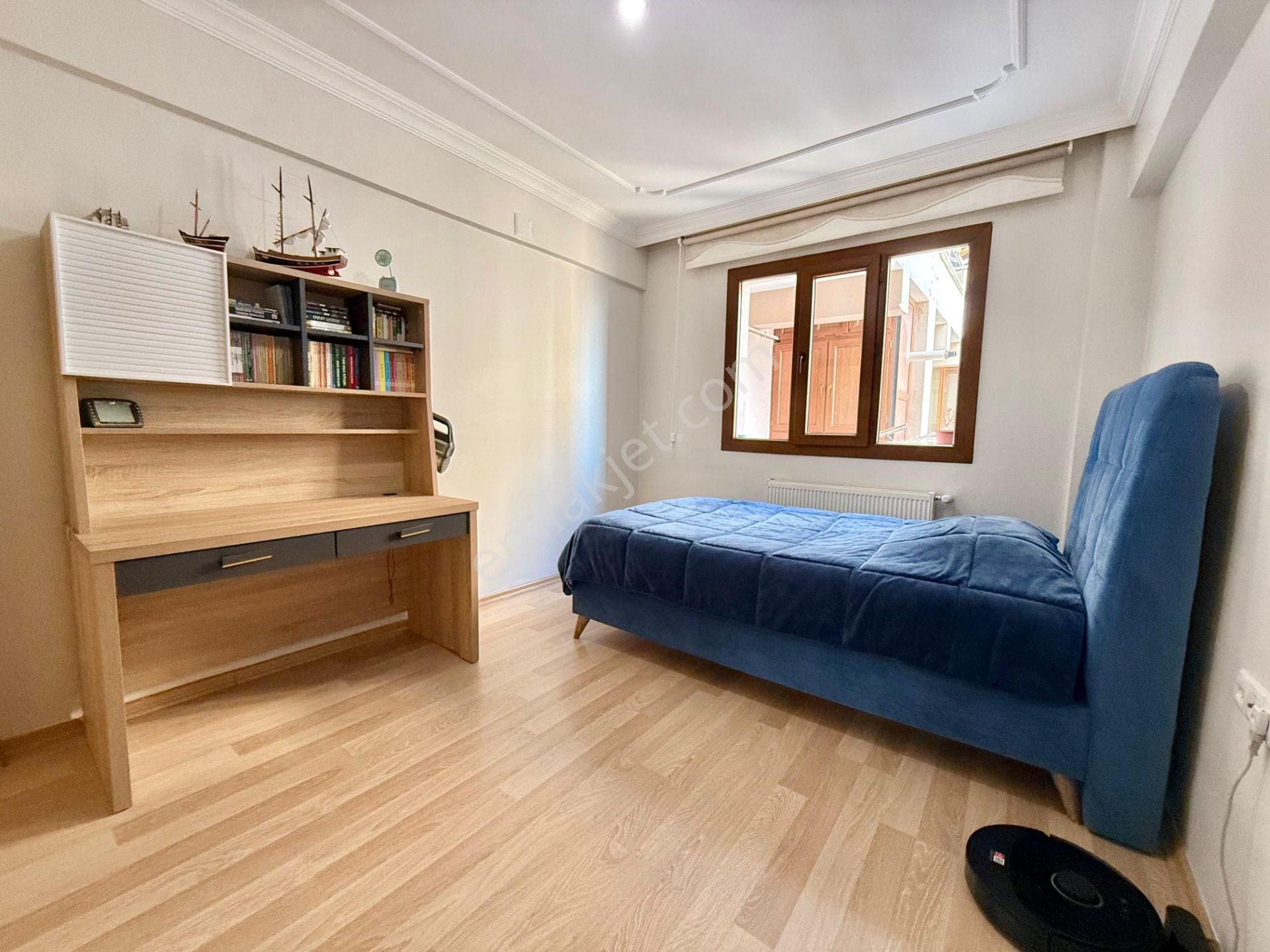 Cumhuriyet Mahallesi Site İçi 3+1 145m2 10 Katlının 9 Katı Full Özelikli Petek Kombili - Görsel 17