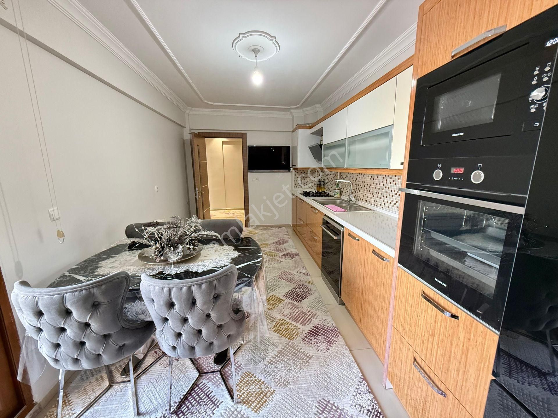 Cumhuriyet Mahallesi Site İçi 3+1 145m2 10 Katlının 9 Katı Full Özelikli Petek Kombili - Görsel 22