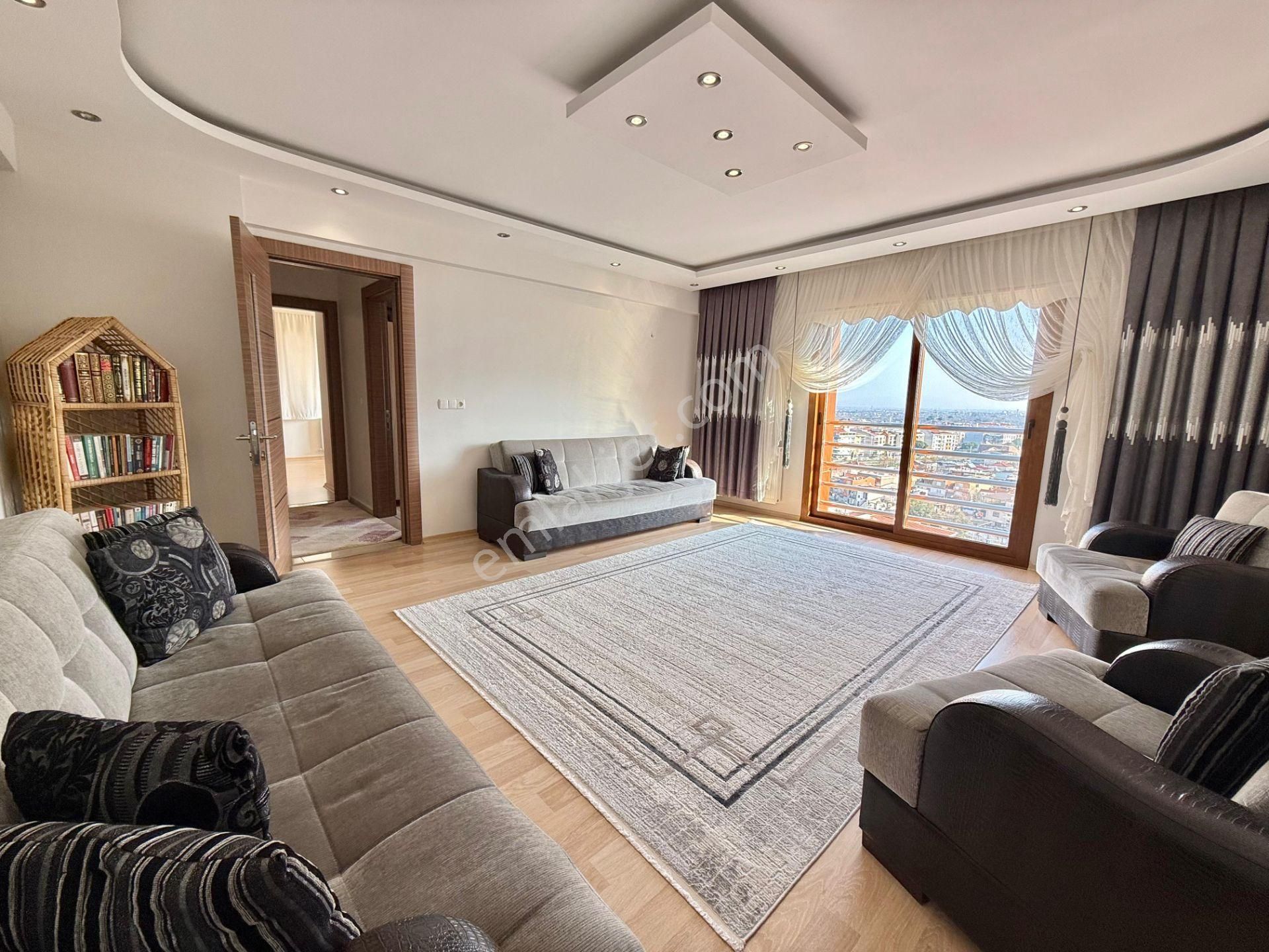 Cumhuriyet Mahallesi Site İçi 3+1 145m2 10 Katlının 9 Katı Full Özelikli Petek Kombili - Görsel 3