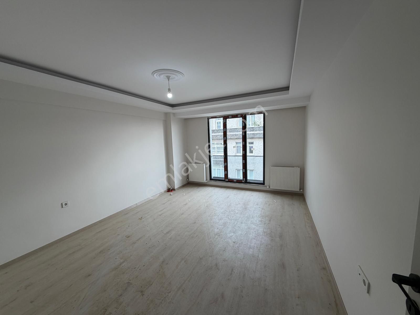 Bahçelievler Siyavuşpaşa Mah. Sıfır Daire 6.kat 3+1 Asansörlü