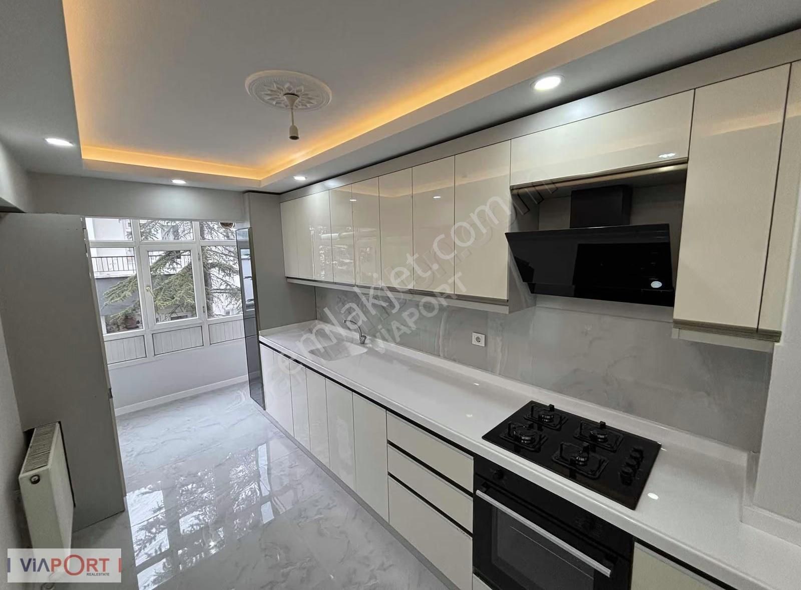 Etimesgut Elvan Mah Arakat Ön Cephe Lüx3+1 Satılık Daire - Görsel 27