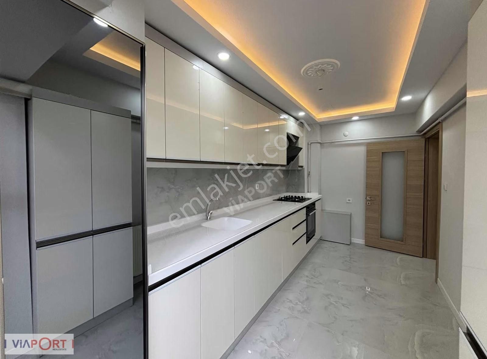 Etimesgut Elvan Mah Arakat Ön Cephe Lüx3+1 Satılık Daire - Görsel 25