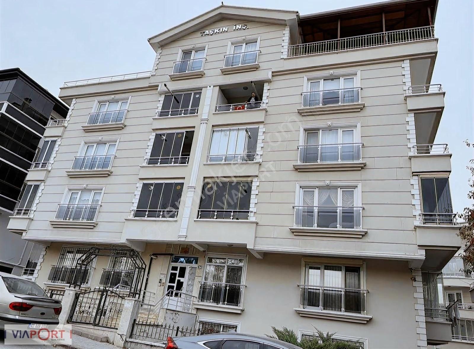 Etimesgut İstasyon Mah Asansörlü K. Otoparklı Arakat Daire - Görsel 23