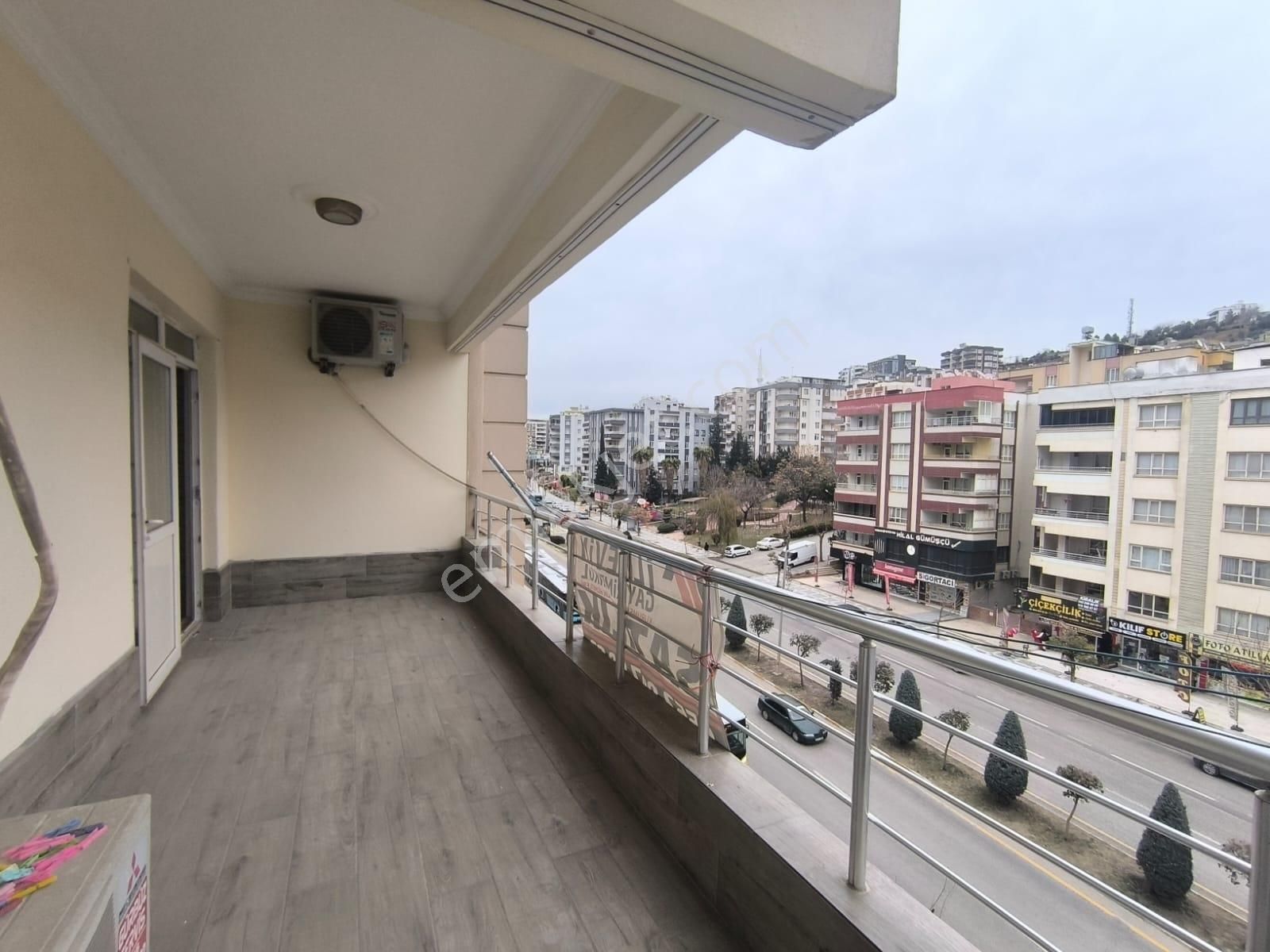 World İlkevim'den 35 Metre De, Ana Yola Cephe Lüks 4+1 Daire - Görsel 10