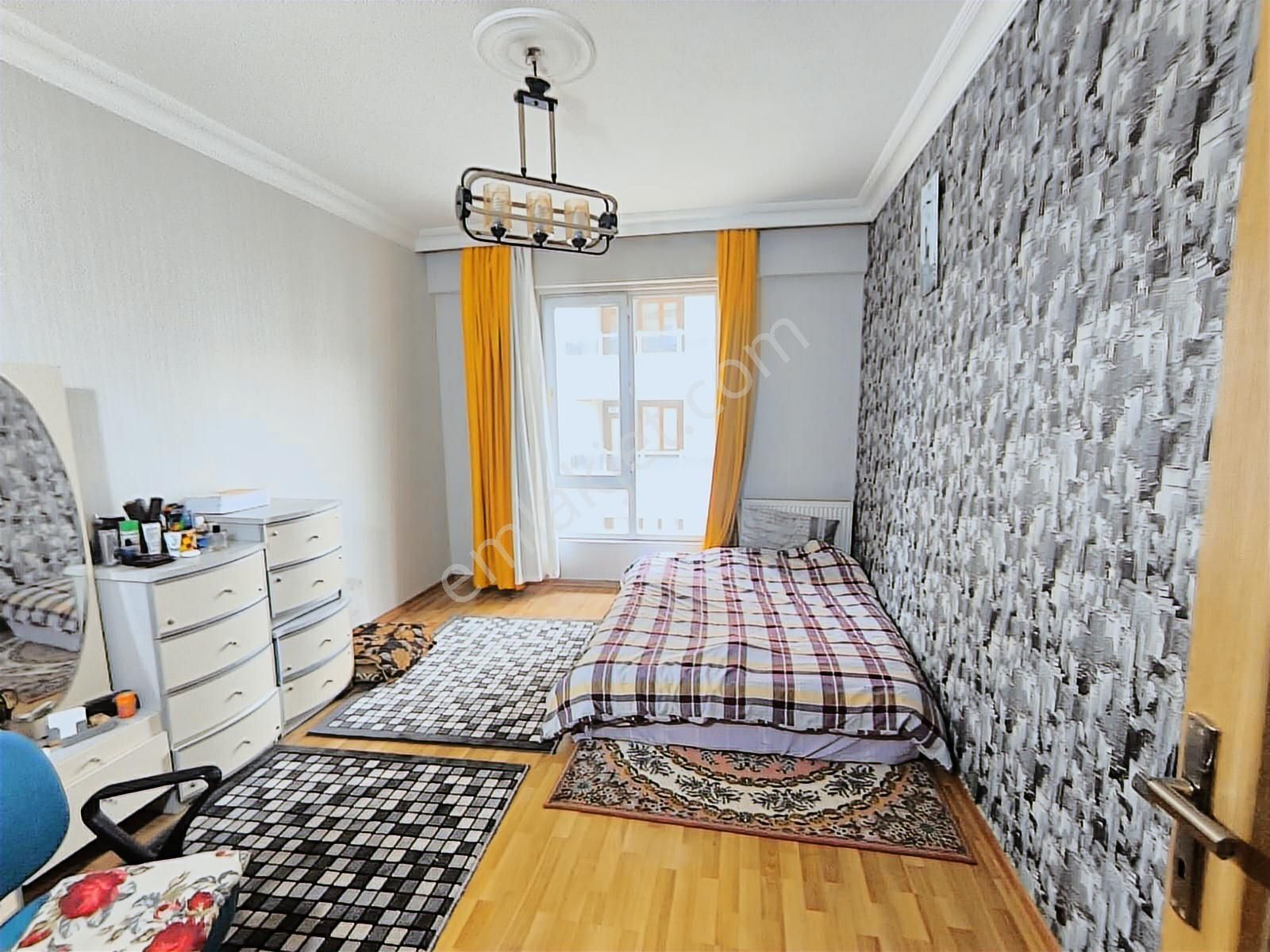 World İlkevim'den 35 Metre De, Ana Yola Cephe Lüks 4+1 Daire - Görsel 17