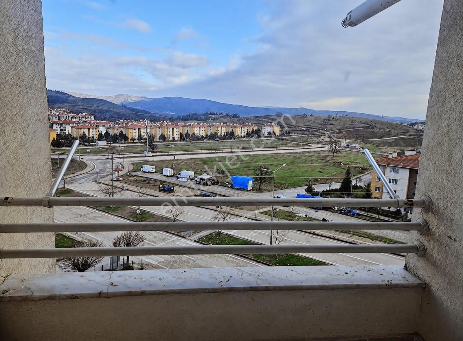 İpekyolu Yapı Emlak'tan Güney Cephe Daire - Görsel 7