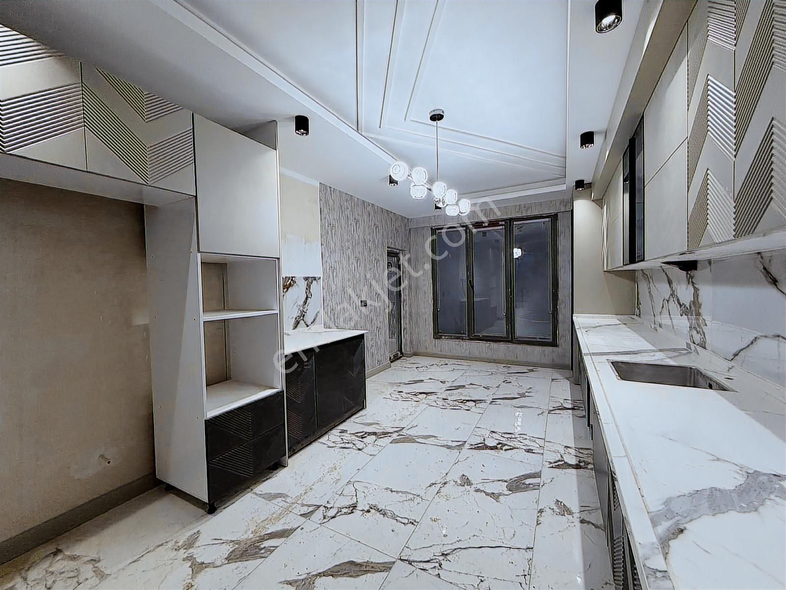 İlkevim'den Mehmetçik Mahalle Sitede Satılık 4+1 Daire - Görsel 21