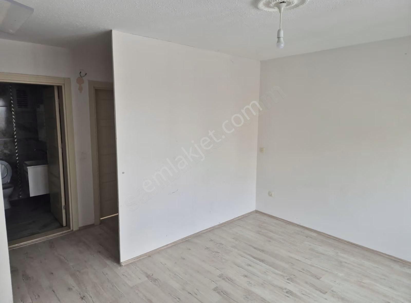 İpekyolu Yapı Emlak'tan Kiralık - Görsel 6