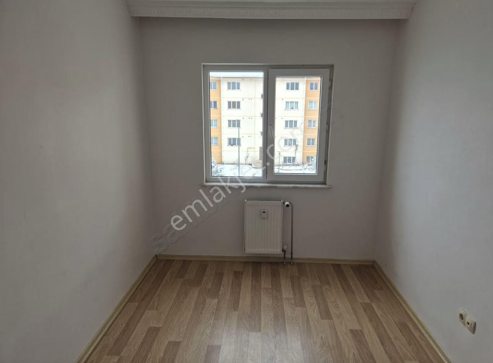 İpekyolu Yapı Emlak'tan Kiralık - Görsel 13