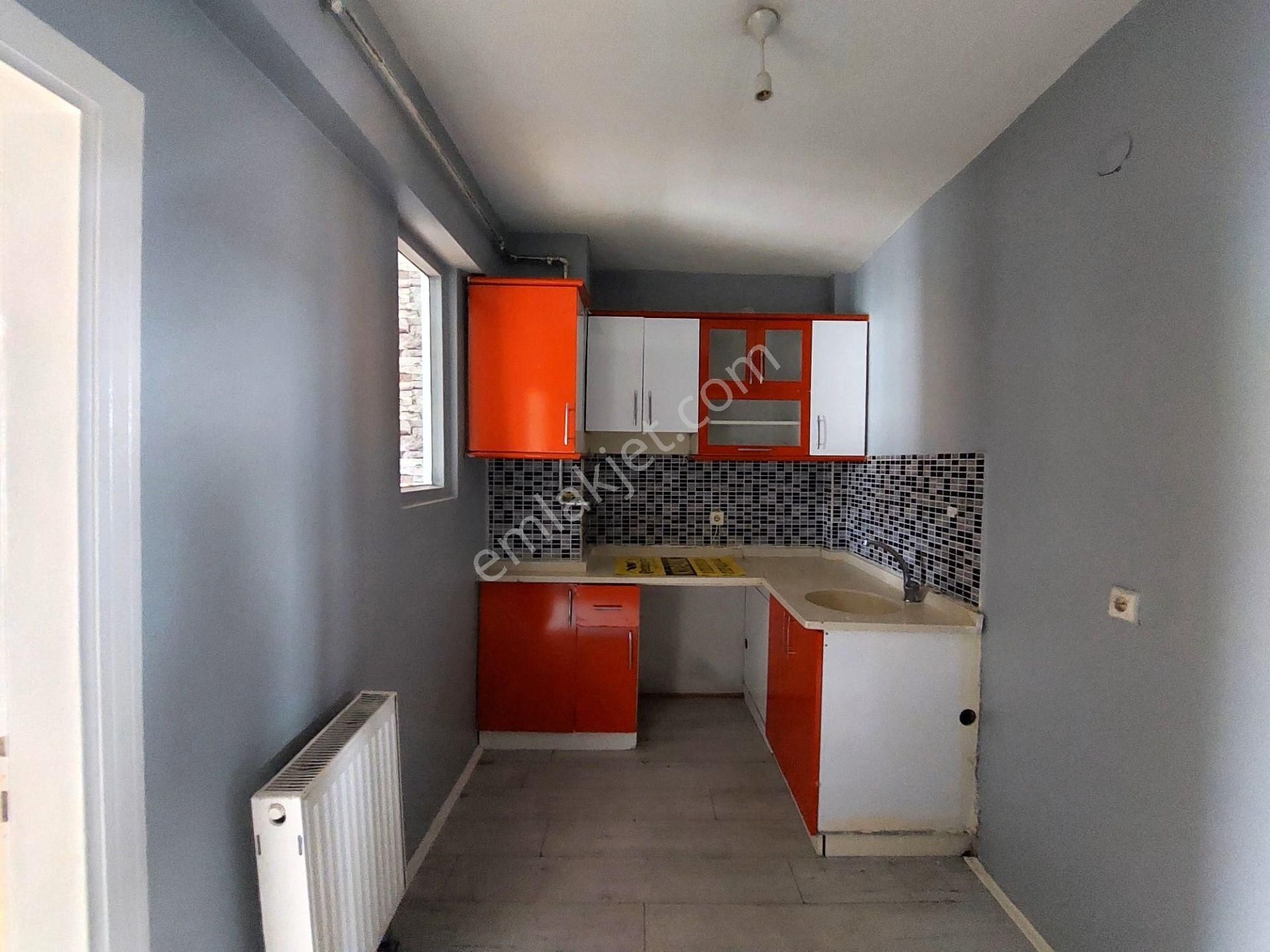 Recep Ümit Emlak'tan Tunalı Mahallesinde Gaffar Okan Caddesi Yakınında Kiralık 1+1 Daire - Görsel 7