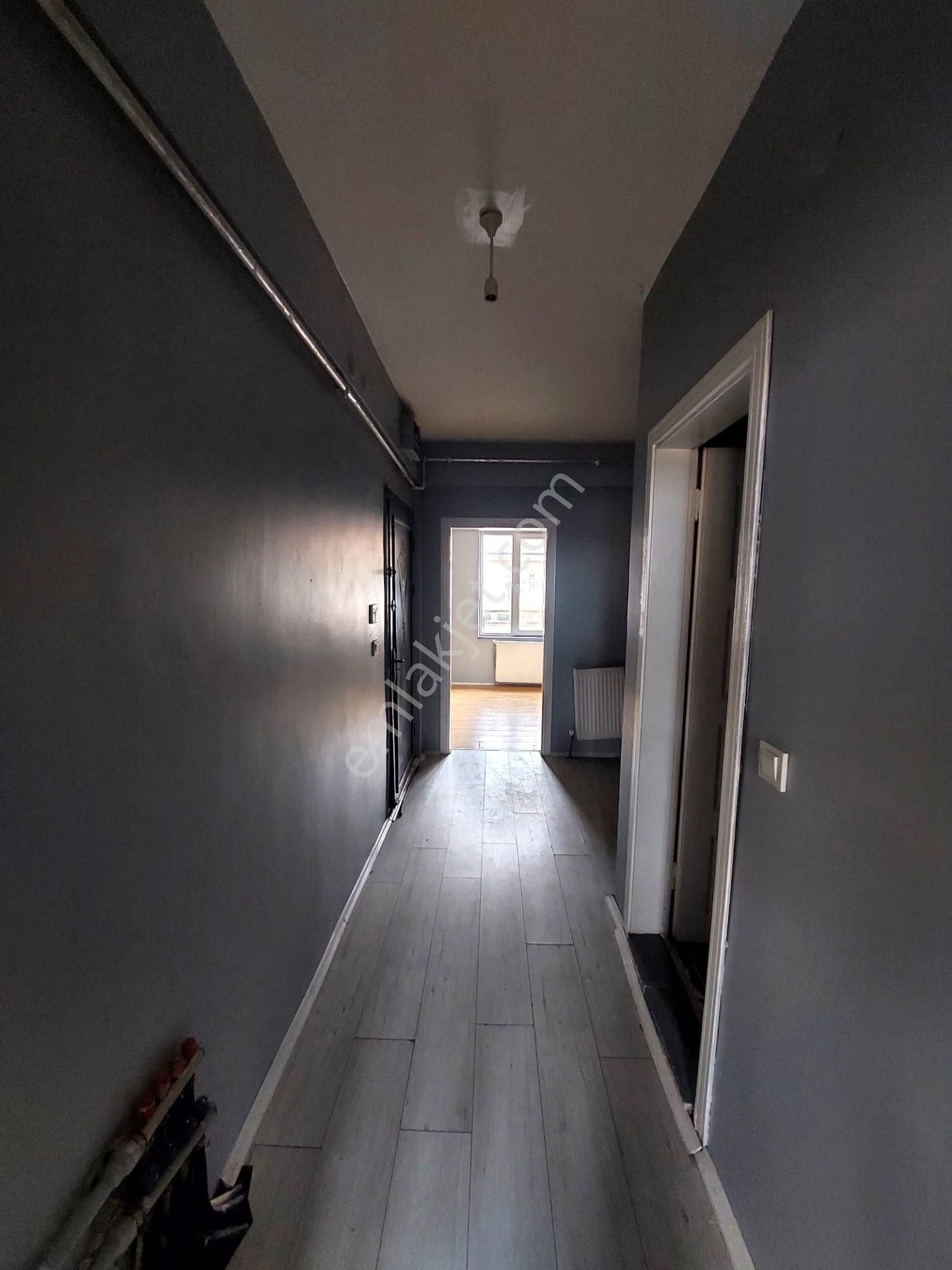 Recep Ümit Emlak'tan Tunalı Mahallesinde Gaffar Okan Caddesi Yakınında Kiralık 1+1 Daire - Görsel 26