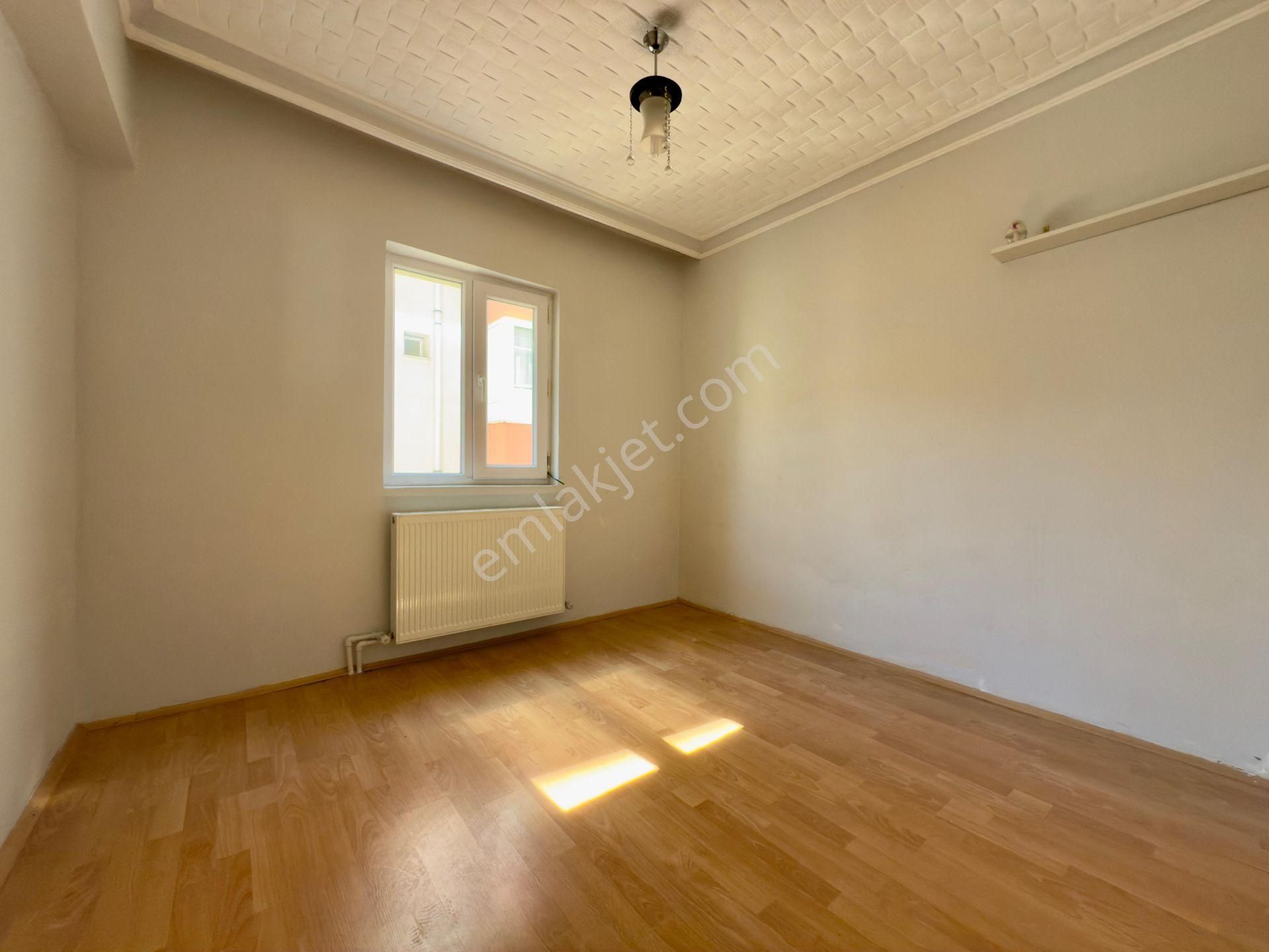 Kalecik Emlak'tan Fatih Mahallesin'de Ara Kat'da Güney Cpehe 3+1 - Görsel 6