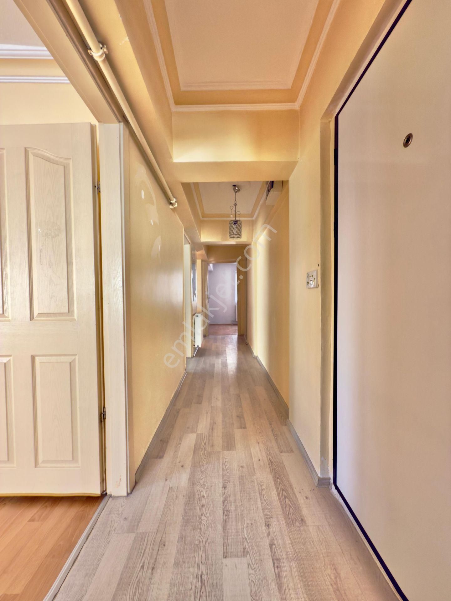 Kalecik Emlak'tan Fatih Mahallesin'de Ara Kat'da Güney Cpehe 3+1 - Görsel 12