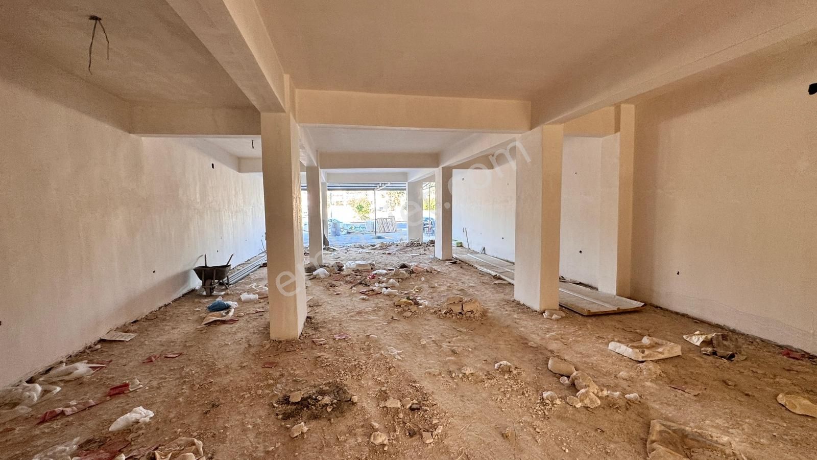 World İlkevim'den 50 Mt Anayol Üzeri Kiralık Dükkan (videolu) - Görsel 13
