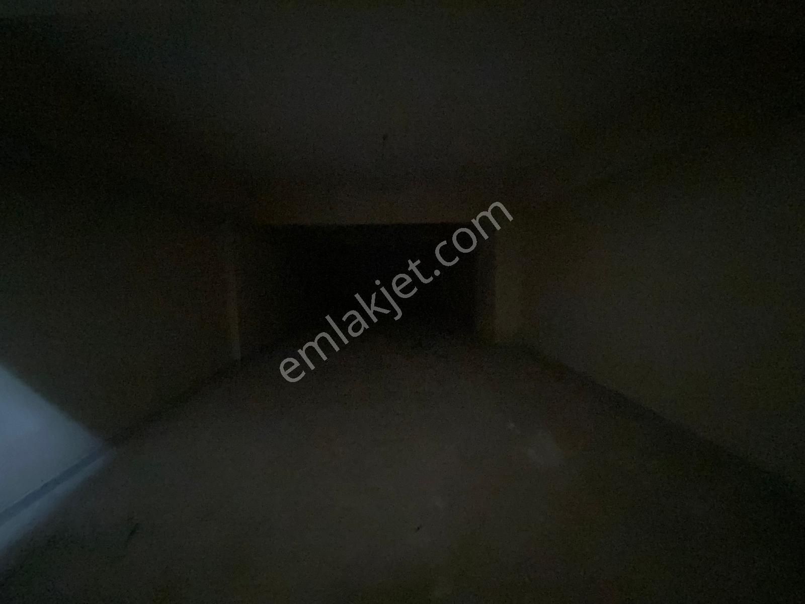 World İlkevim'den Karaköprü Karşıyaka'da Geniş Satılık Dükkan - Görsel 2