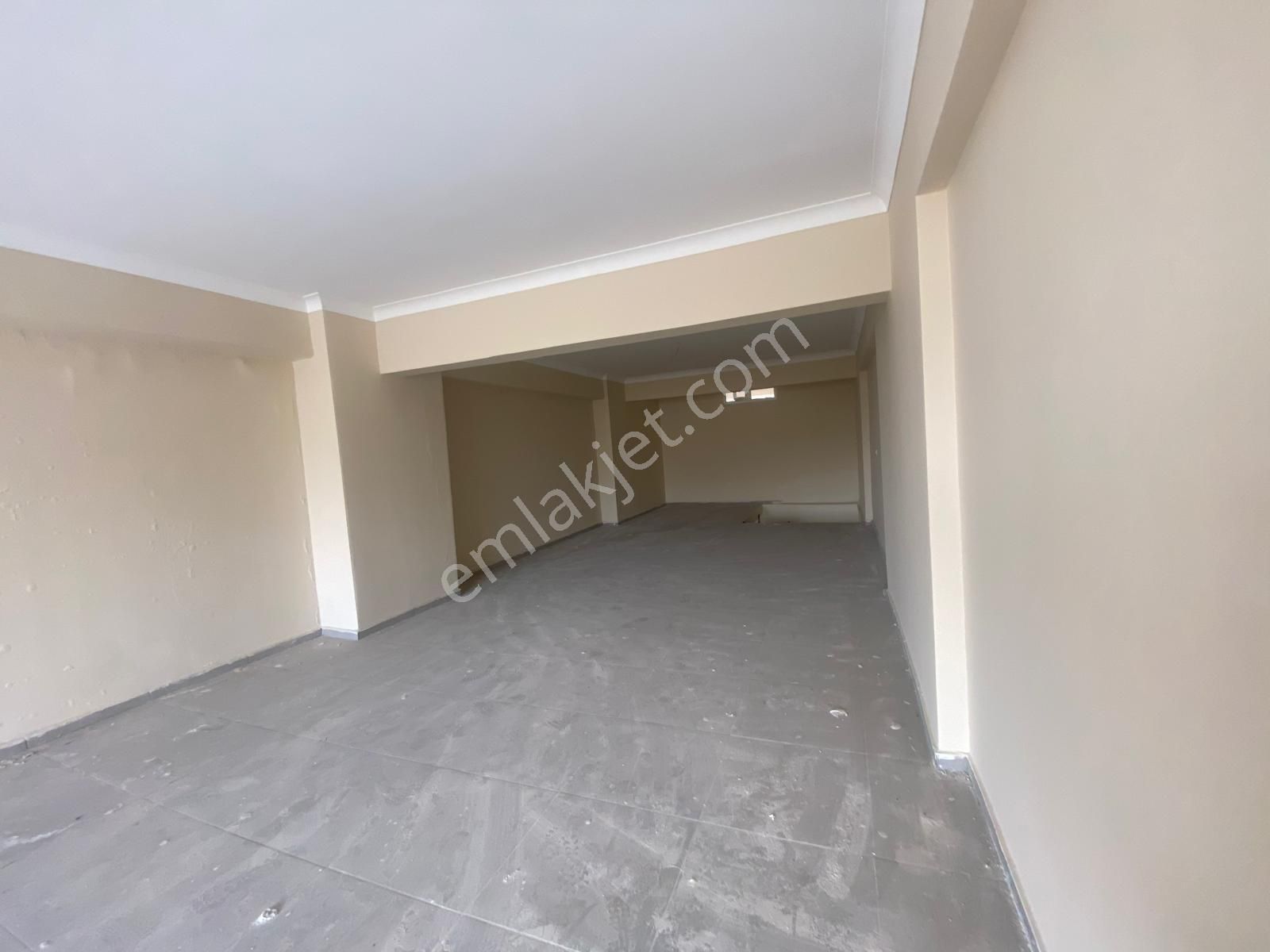 World İlkevim'den Karaköprü Karşıyaka'da Geniş Satılık Dükkan - Görsel 15