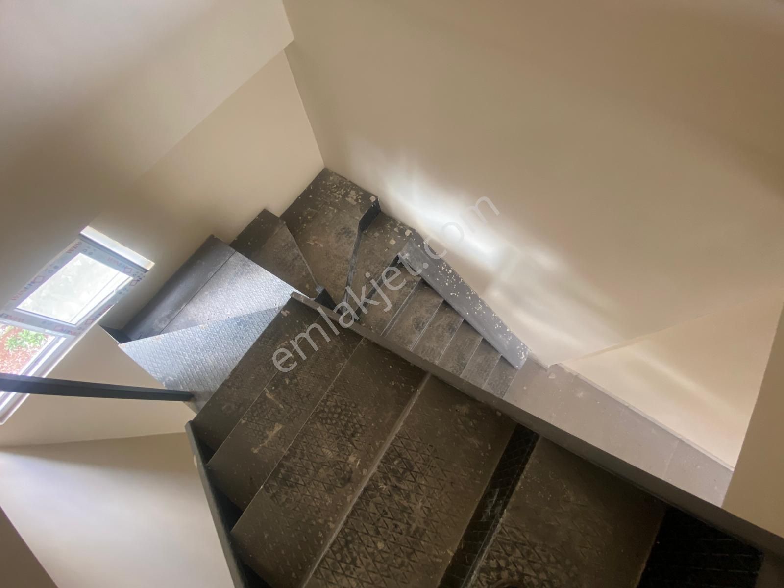 World İlkevim'den Karaköprü Karşıyaka'da Geniş Satılık Dükkan - Görsel 18