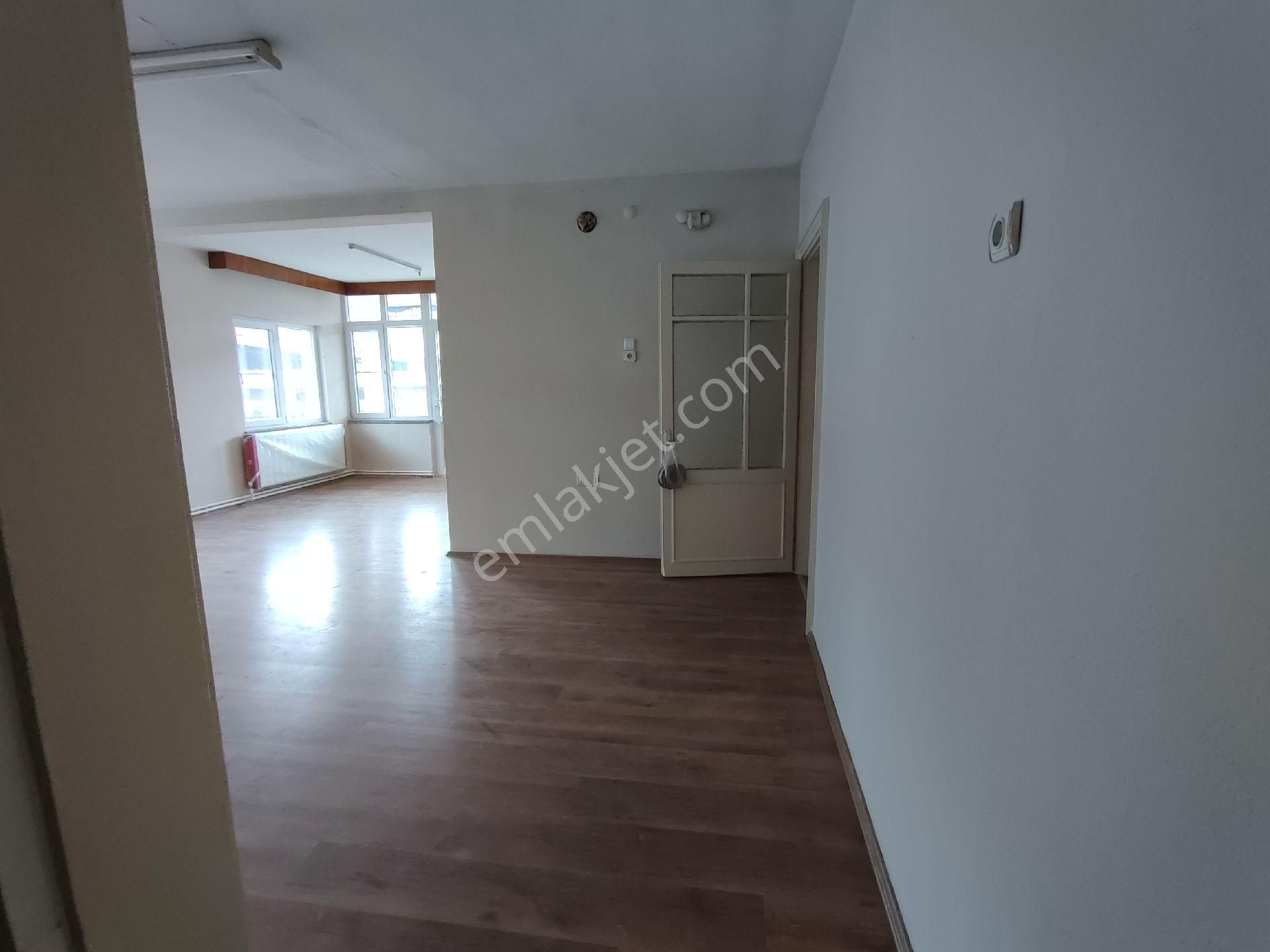 Zafer Mahallesinde 3+1 Doğal - Görsel 14