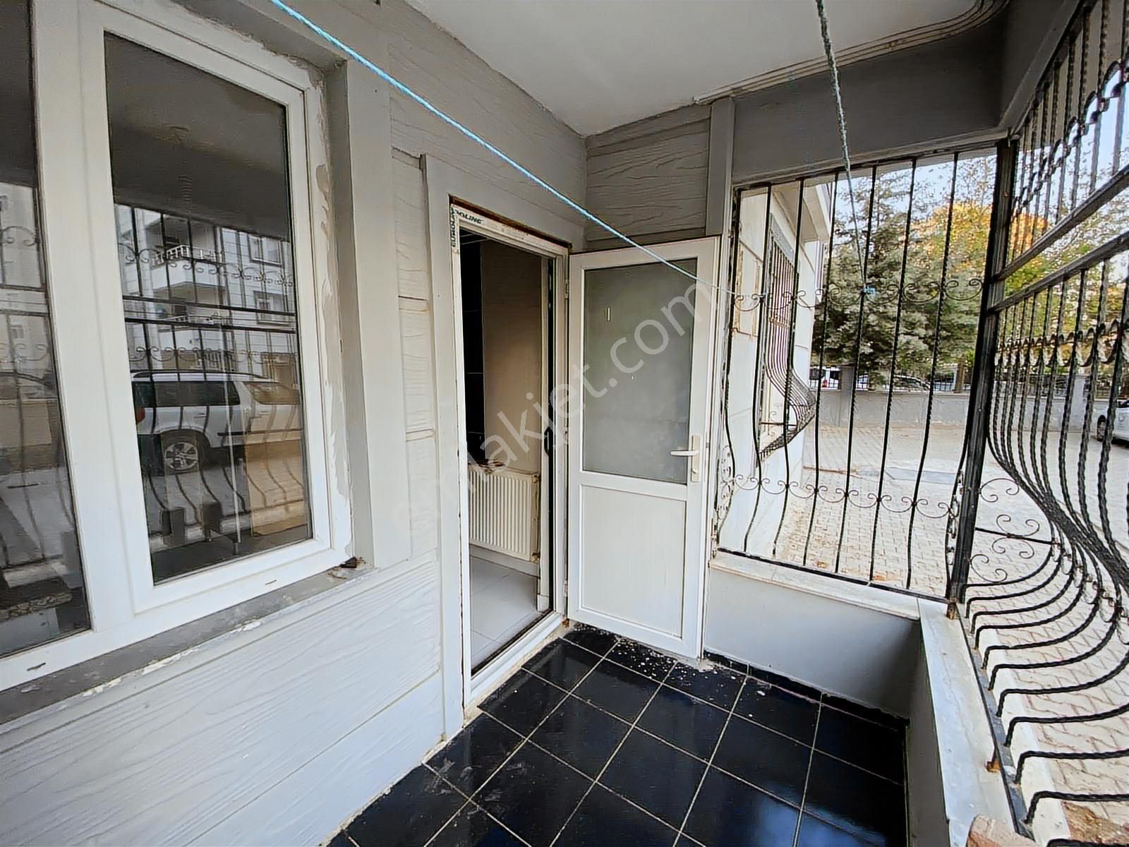 World İlkevim'den Güzelşehir'de Merkezi Konumda Giriş Kat Daire - Görsel 23