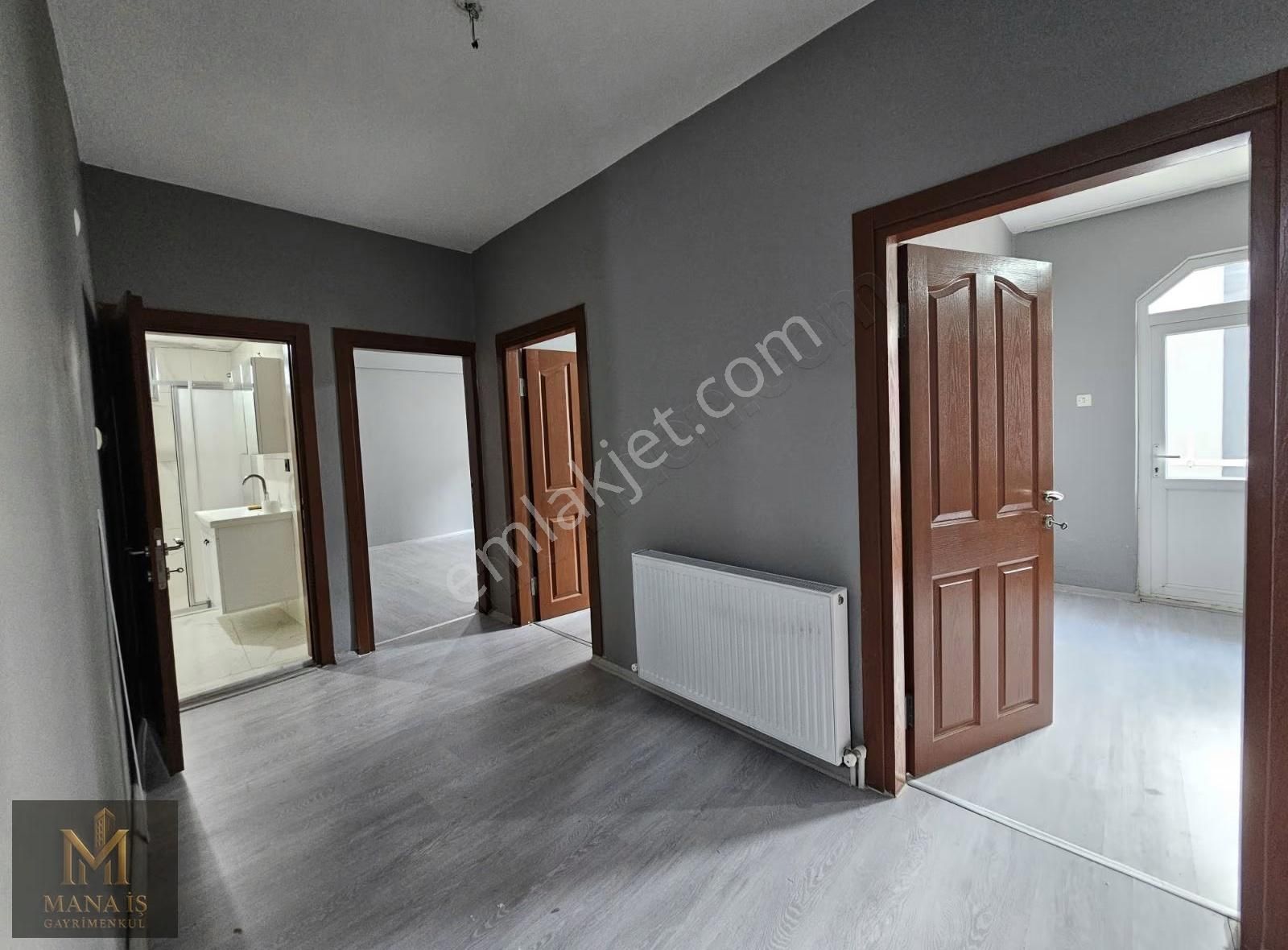 Mânâ İş Gayrimenkul Sahilde 3+1 Kiralık Daire - Görsel 2