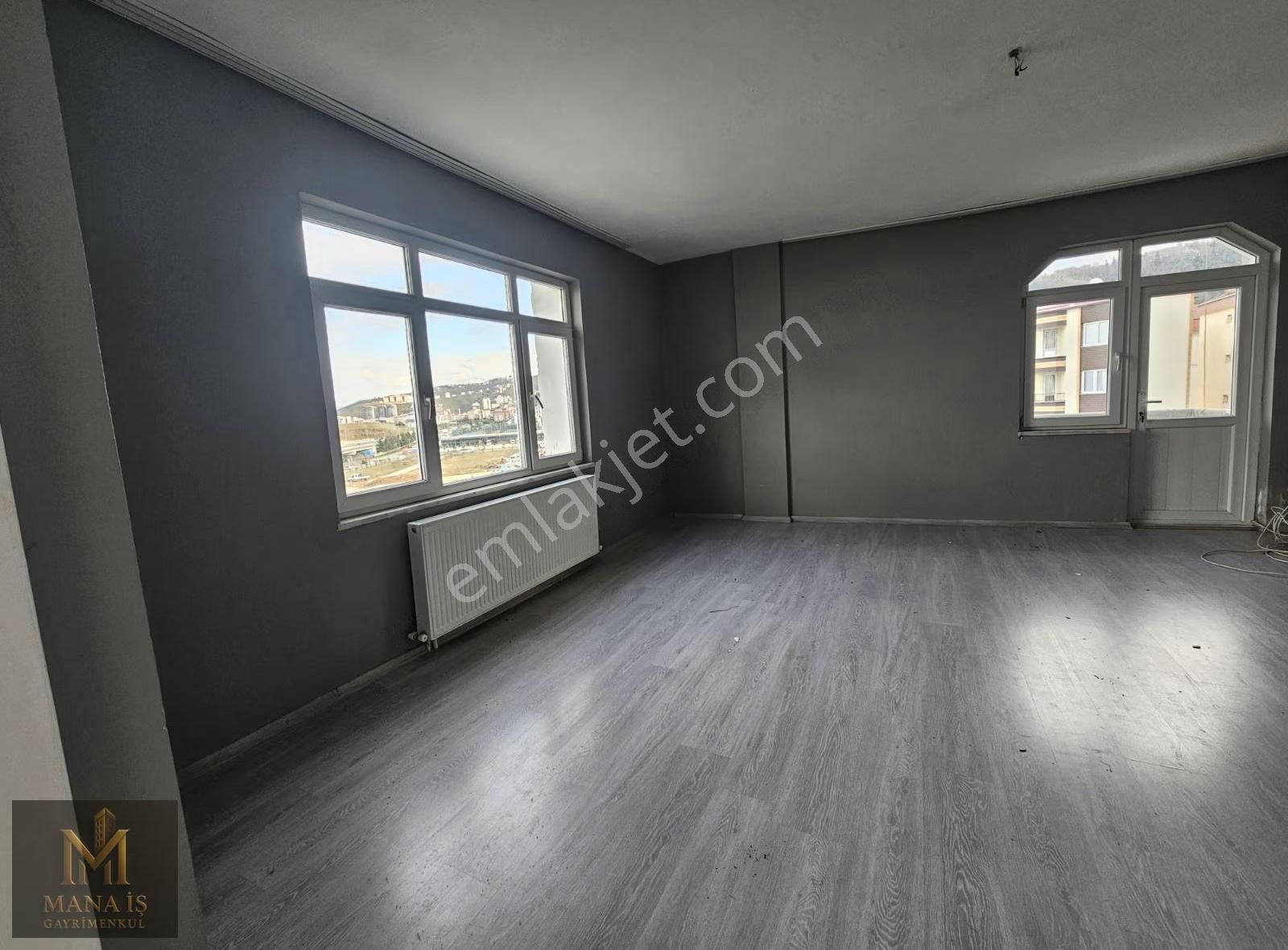 Mânâ İş Gayrimenkul Sahilde 3+1 Kiralık Daire - Görsel 5