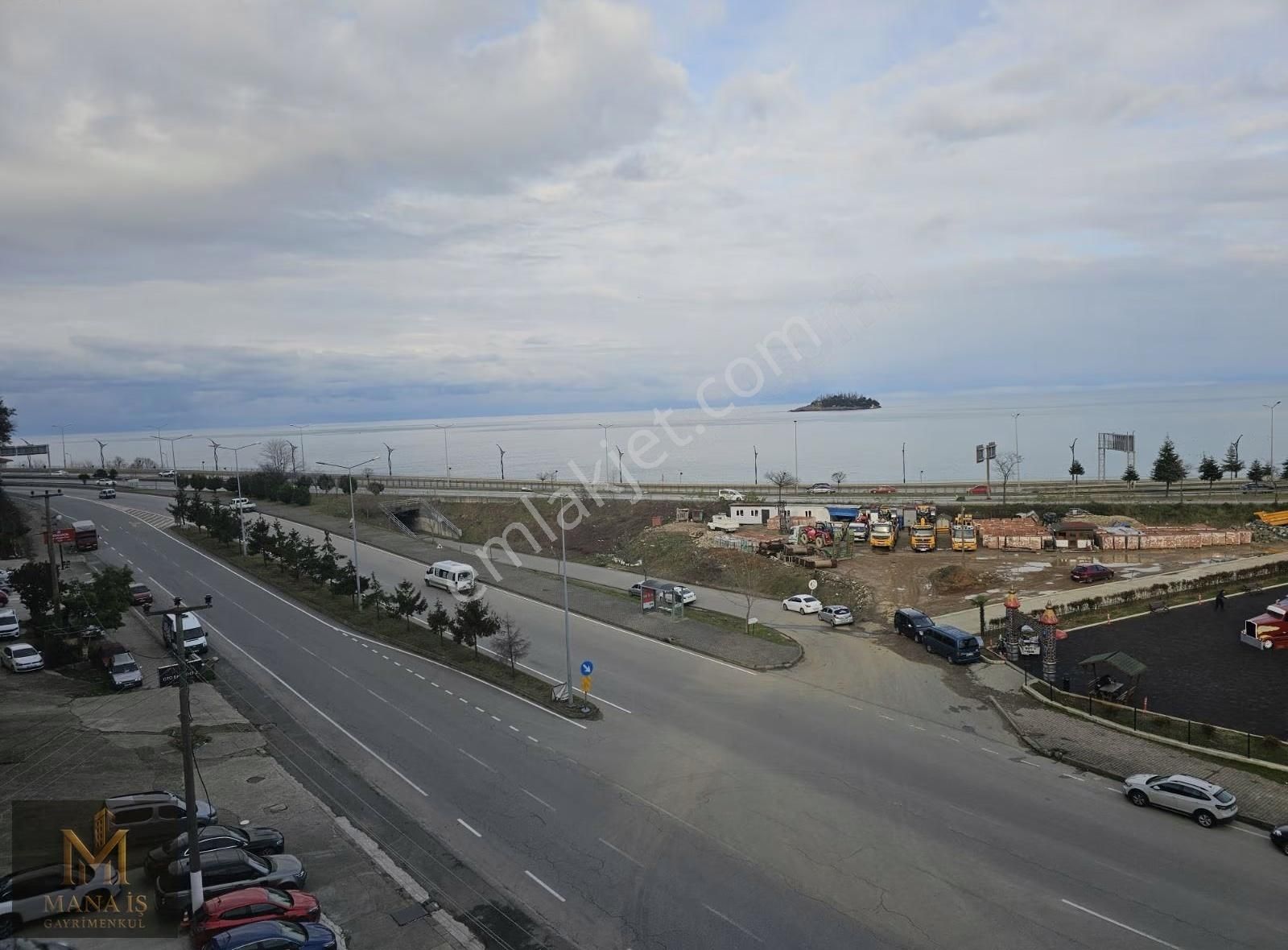 Mânâ İş Gayrimenkul Sahilde 3+1 Kiralık Daire - Görsel 26