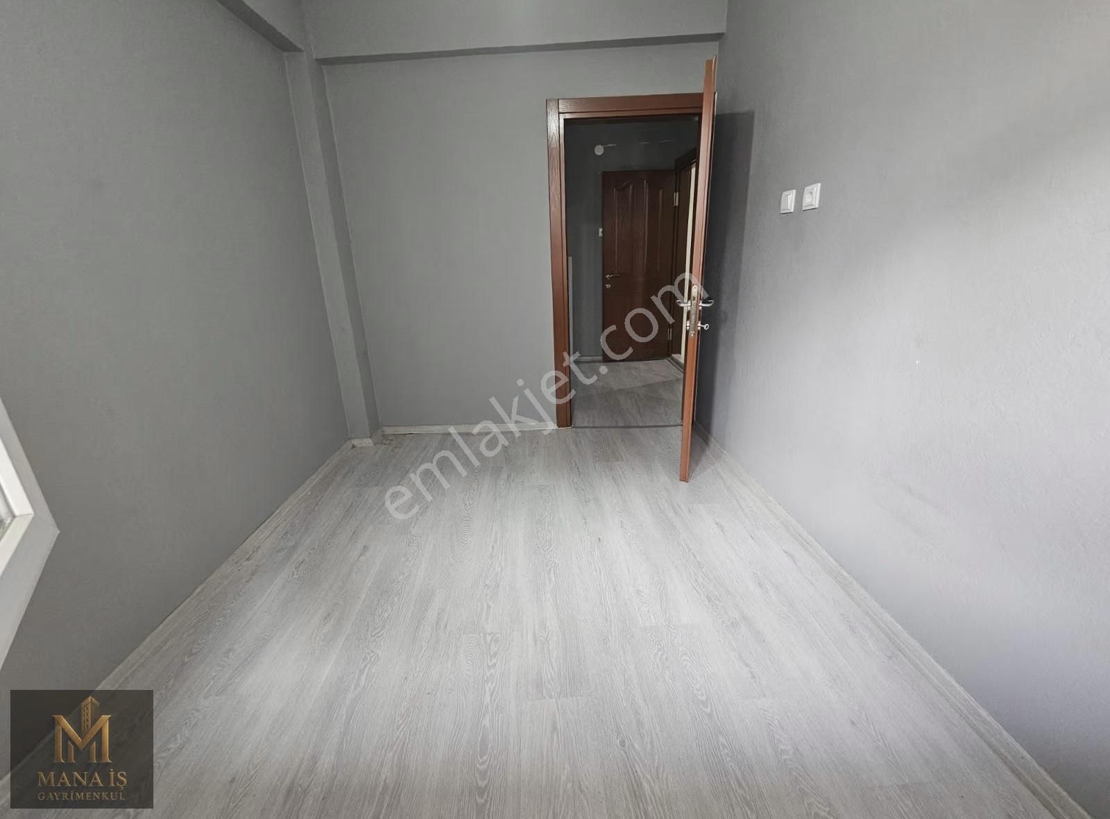 Mânâ İş Gayrimenkul Sahilde 3+1 Kiralık Daire - Görsel 12