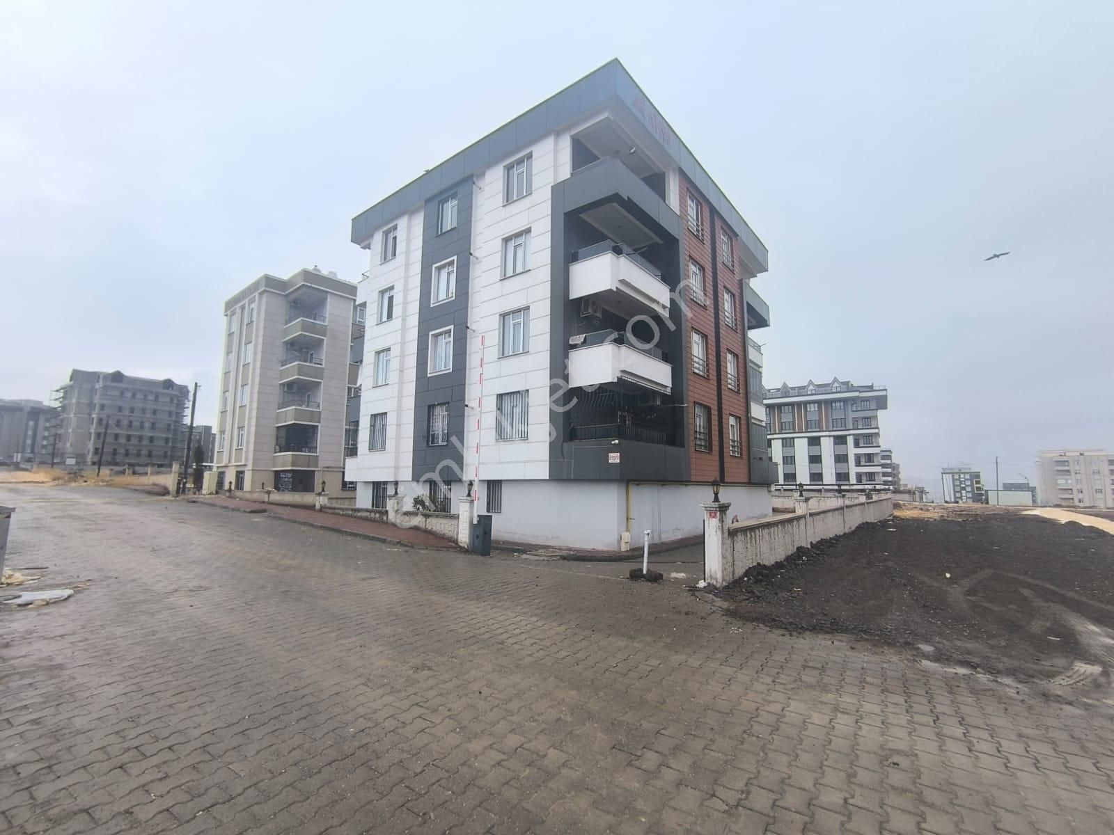 World İlkevim'den Karaköprü Seyrantepe Satılık Giriş 1+1 Daire - Görsel 28