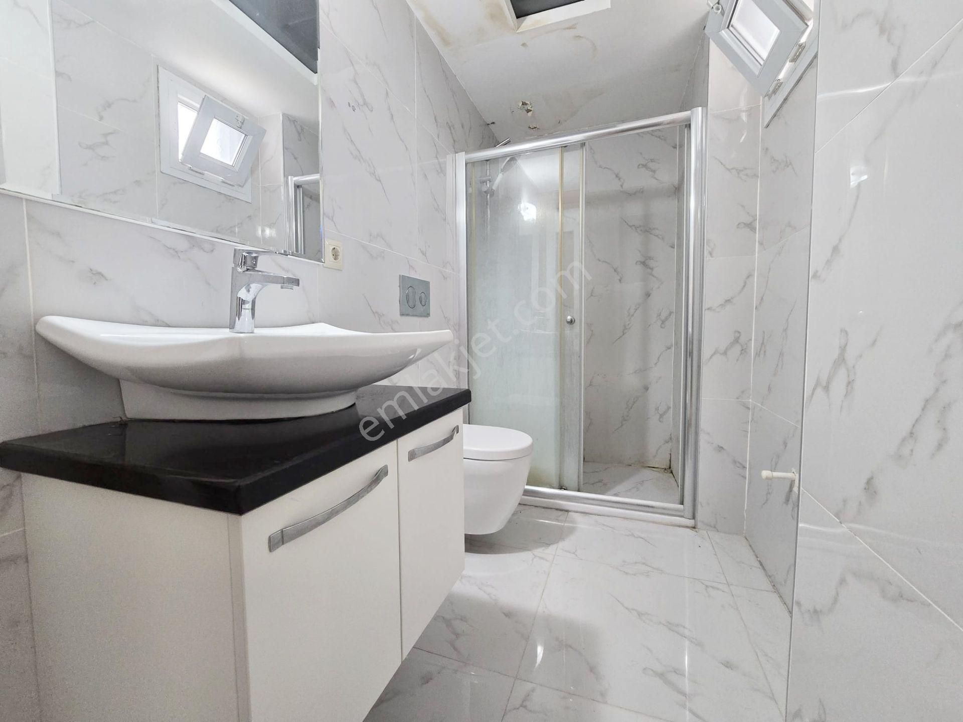 Gürselpaşa'da Akgül Cami Civ.hasarsız Raporlu 2 Bloklu Site İçi Oturma Odası Mutfaklı Cazip Fırsat - Görsel 9